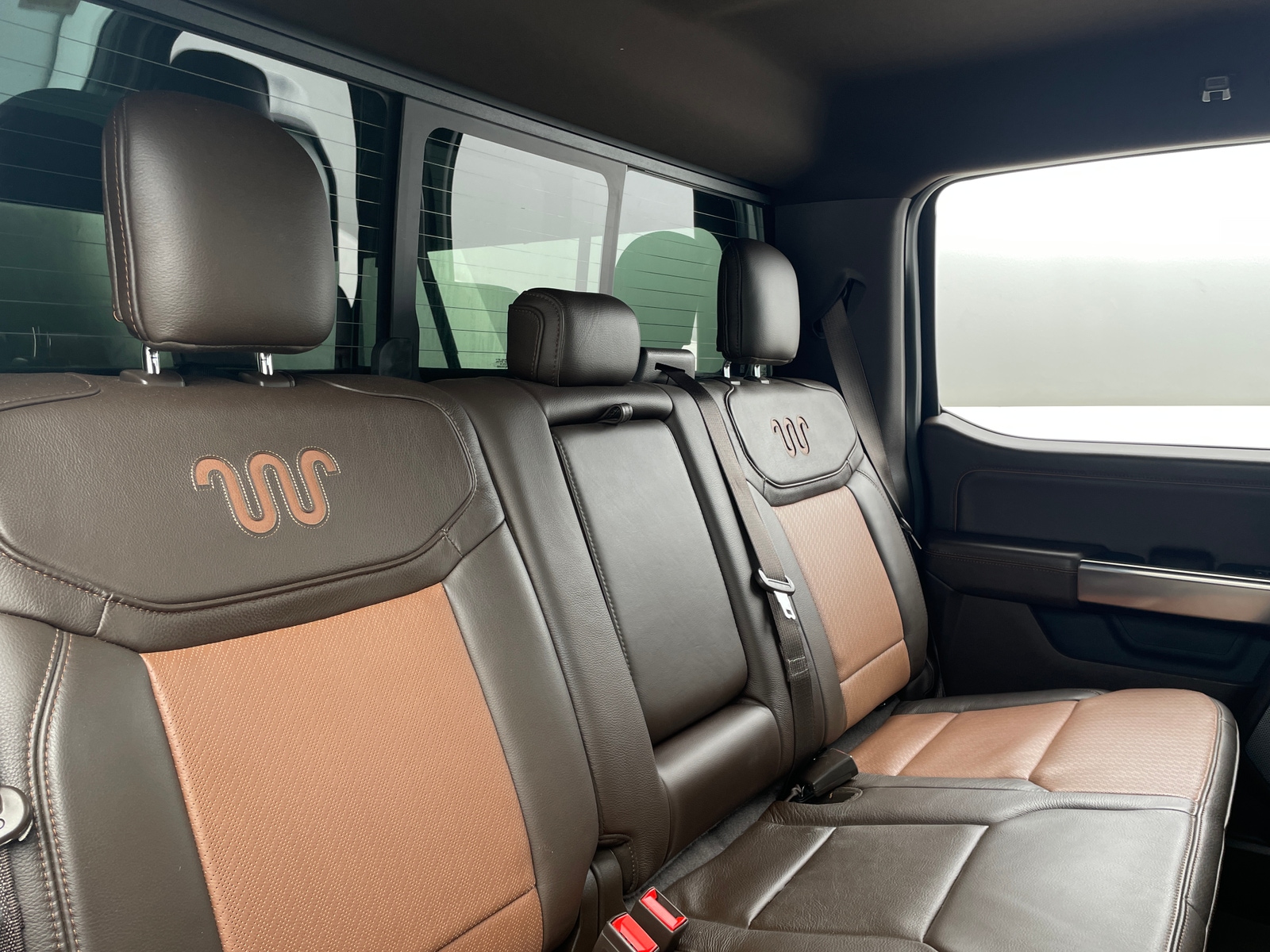 Thumbnail: 2021 Ford Econoline - 5
