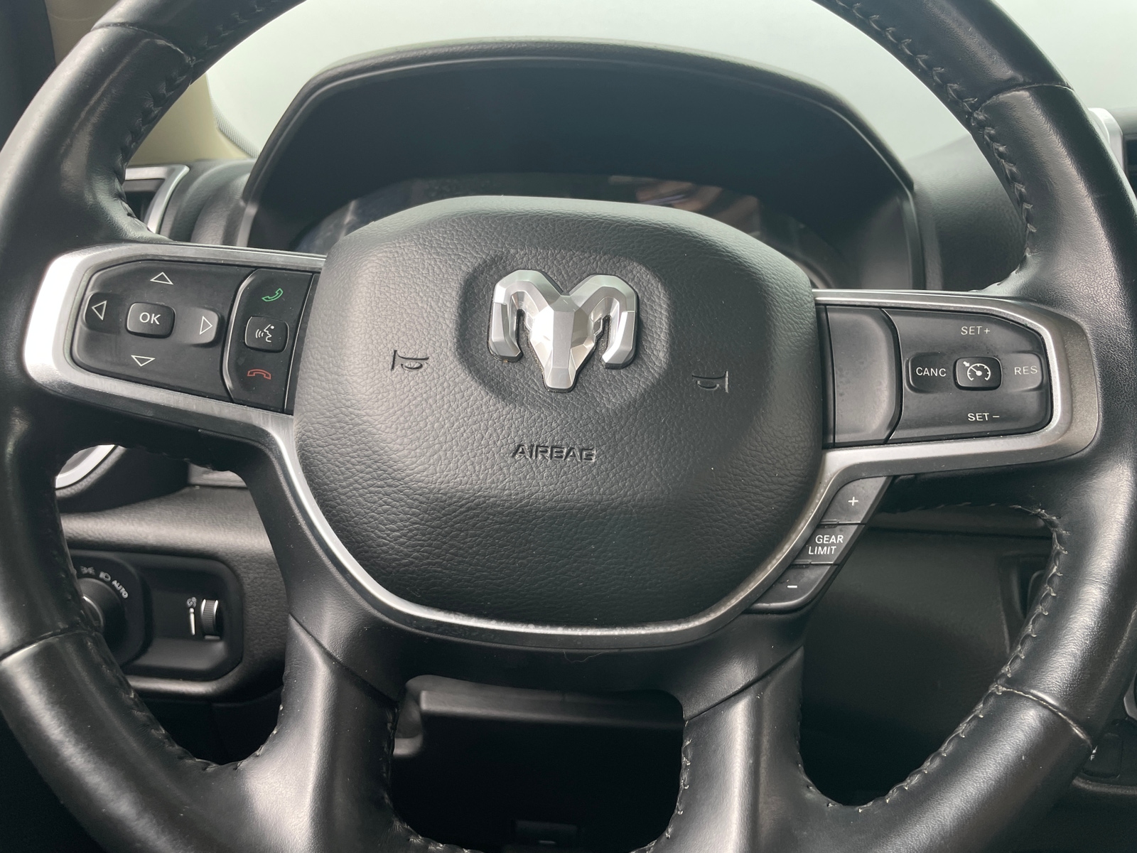 Thumbnail: 2020 RAM 1500 - 5
