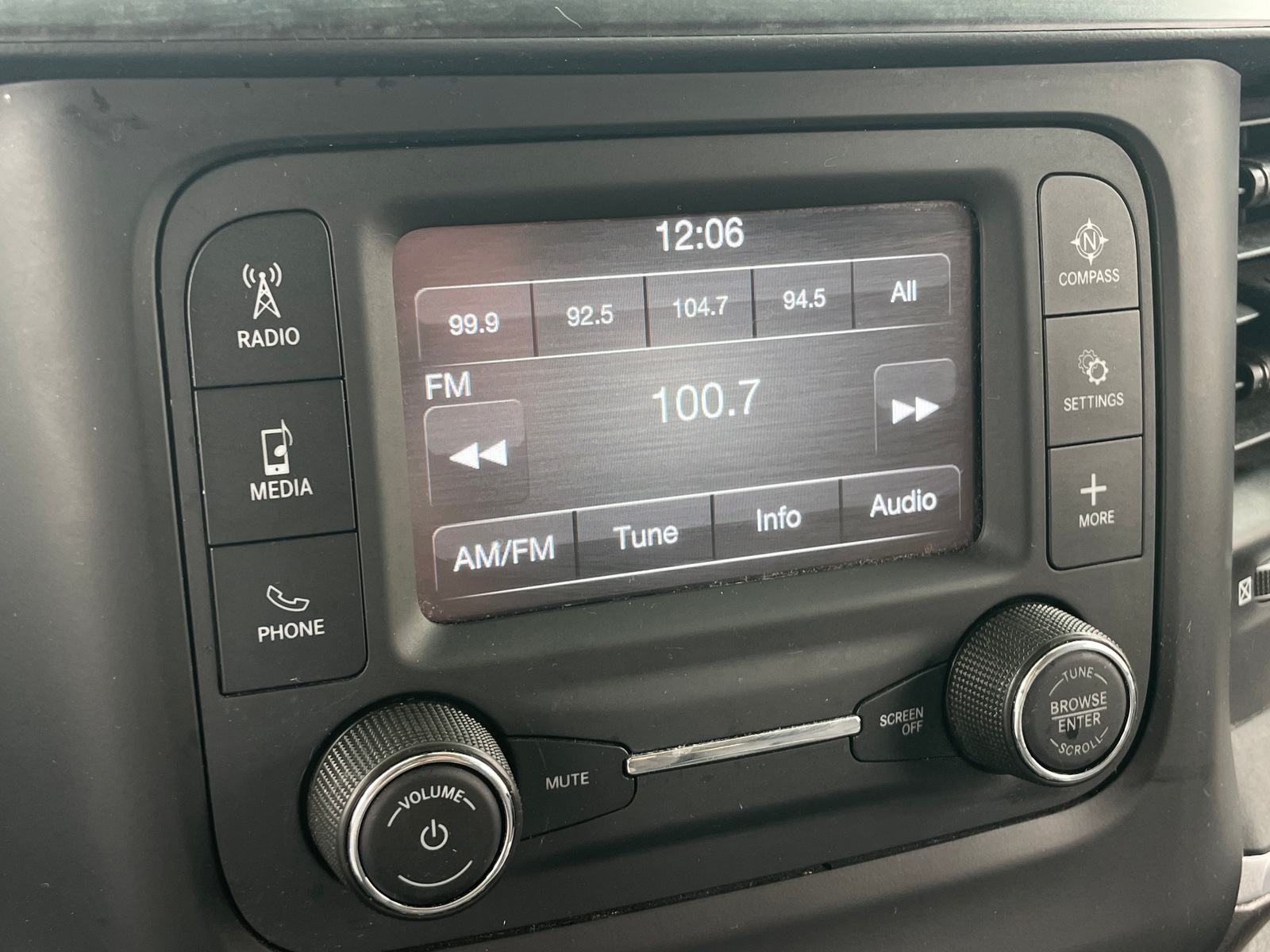 Thumbnail: 2020 RAM 1500 - 4