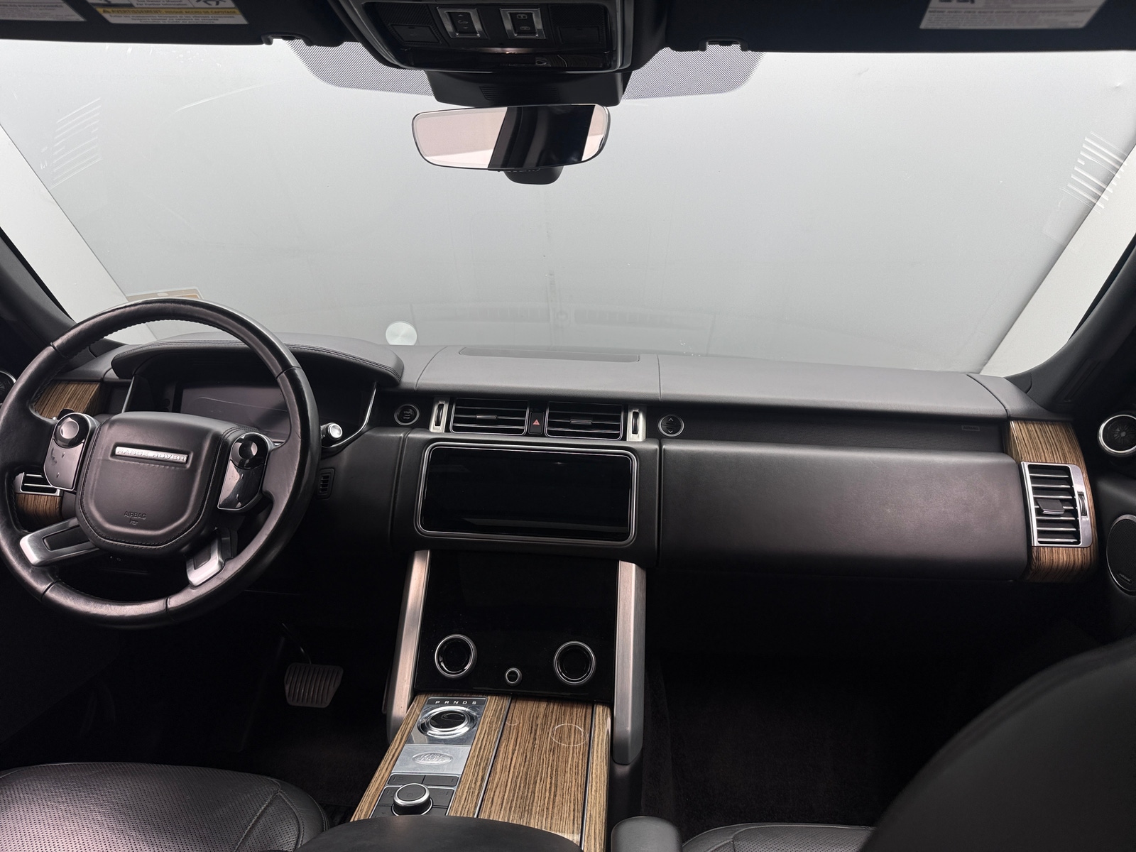 Thumbnail: 2019 Land Rover Range Rover - 2