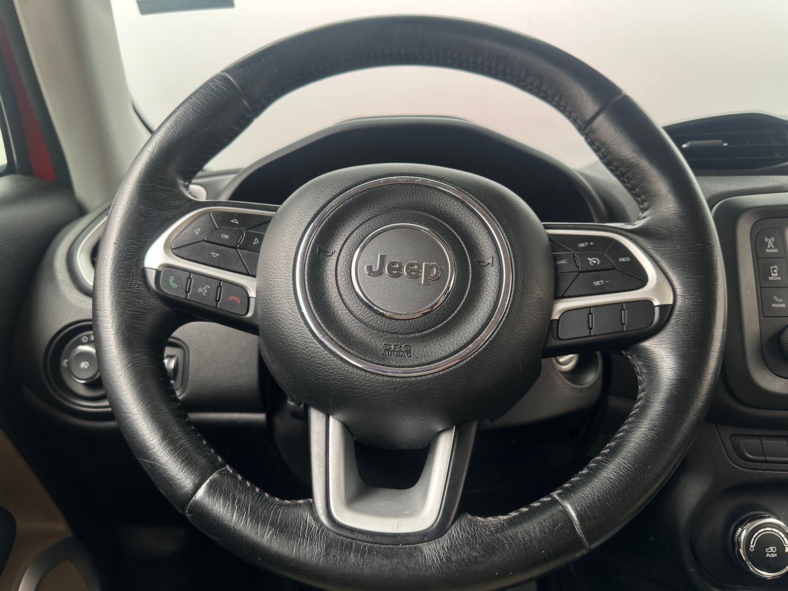 Thumbnail: 2015 Jeep Renegade - 5