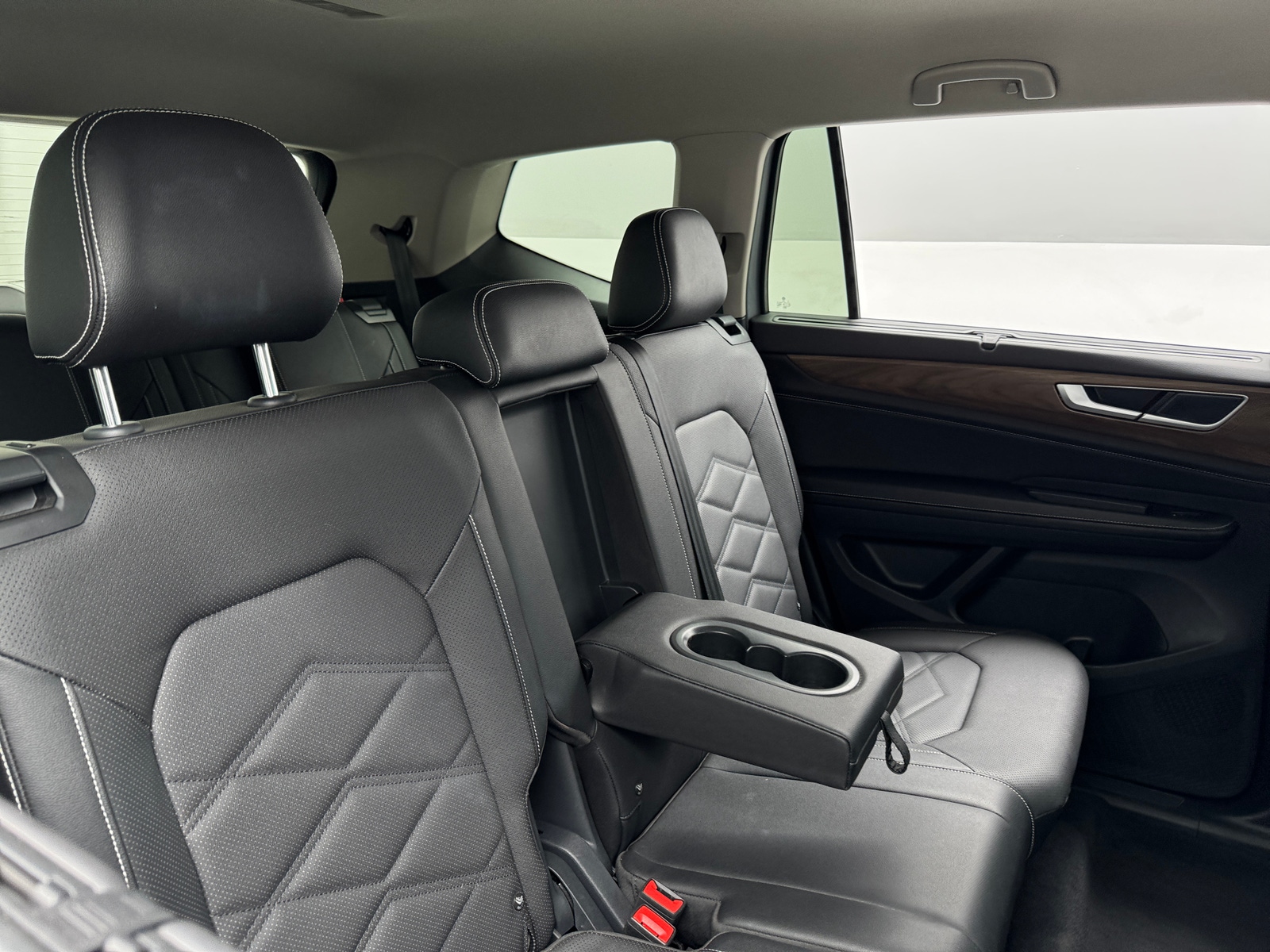 Thumbnail: 2026 Volkswagen Atlas - 5