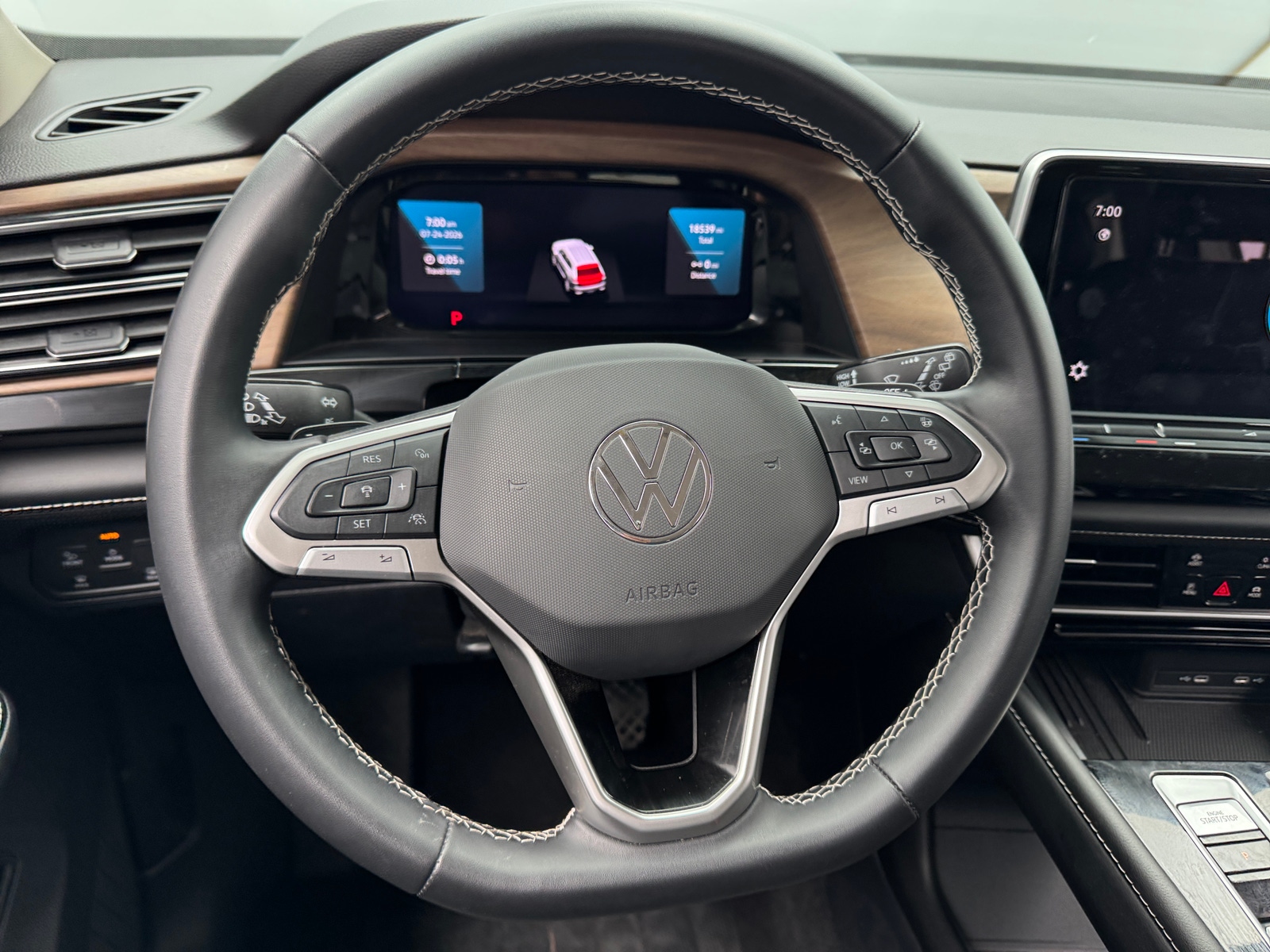Thumbnail: 2026 Volkswagen Atlas - 4