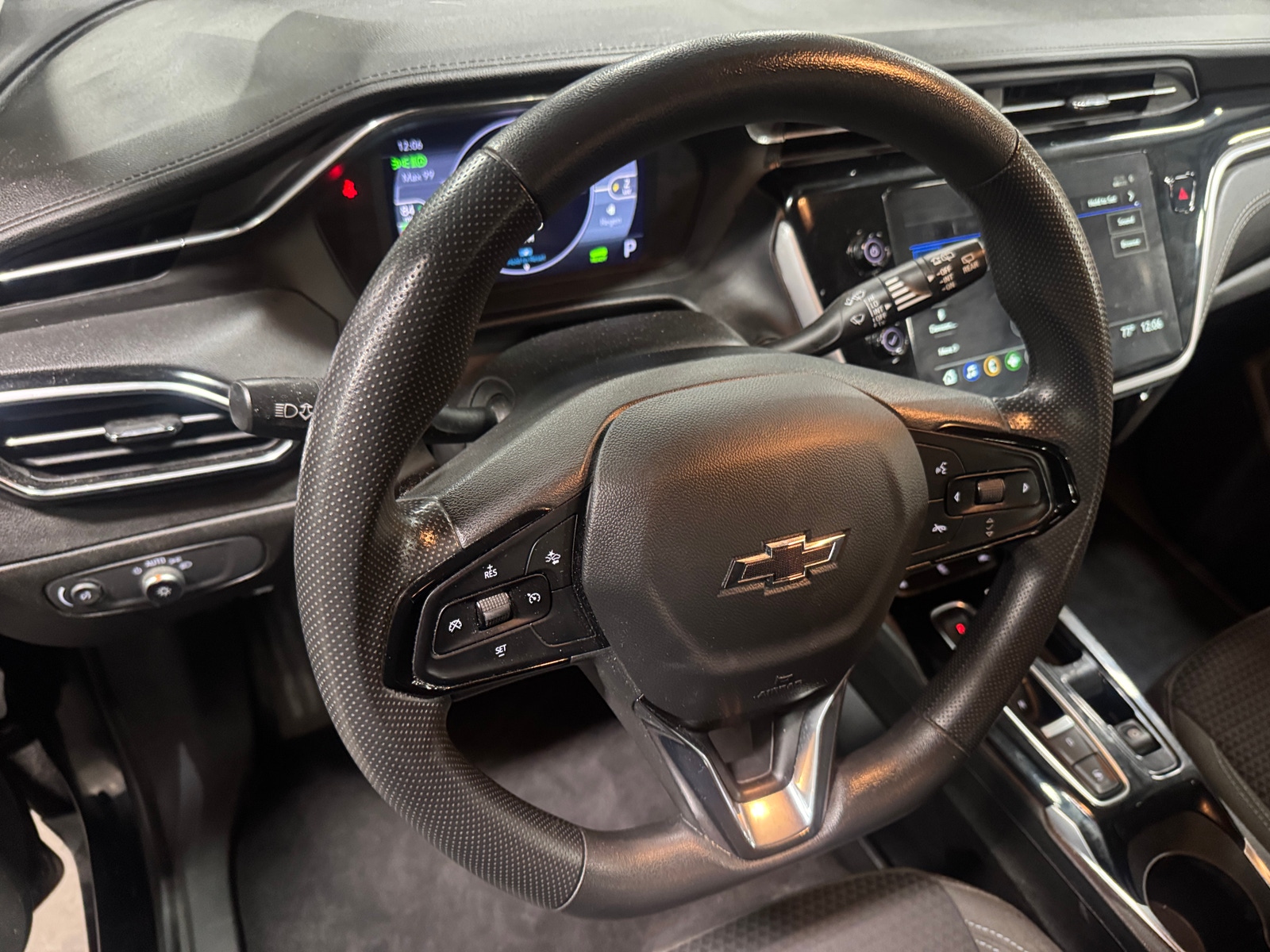 Thumbnail: 2023 Chevrolet Bolt EUV - 5