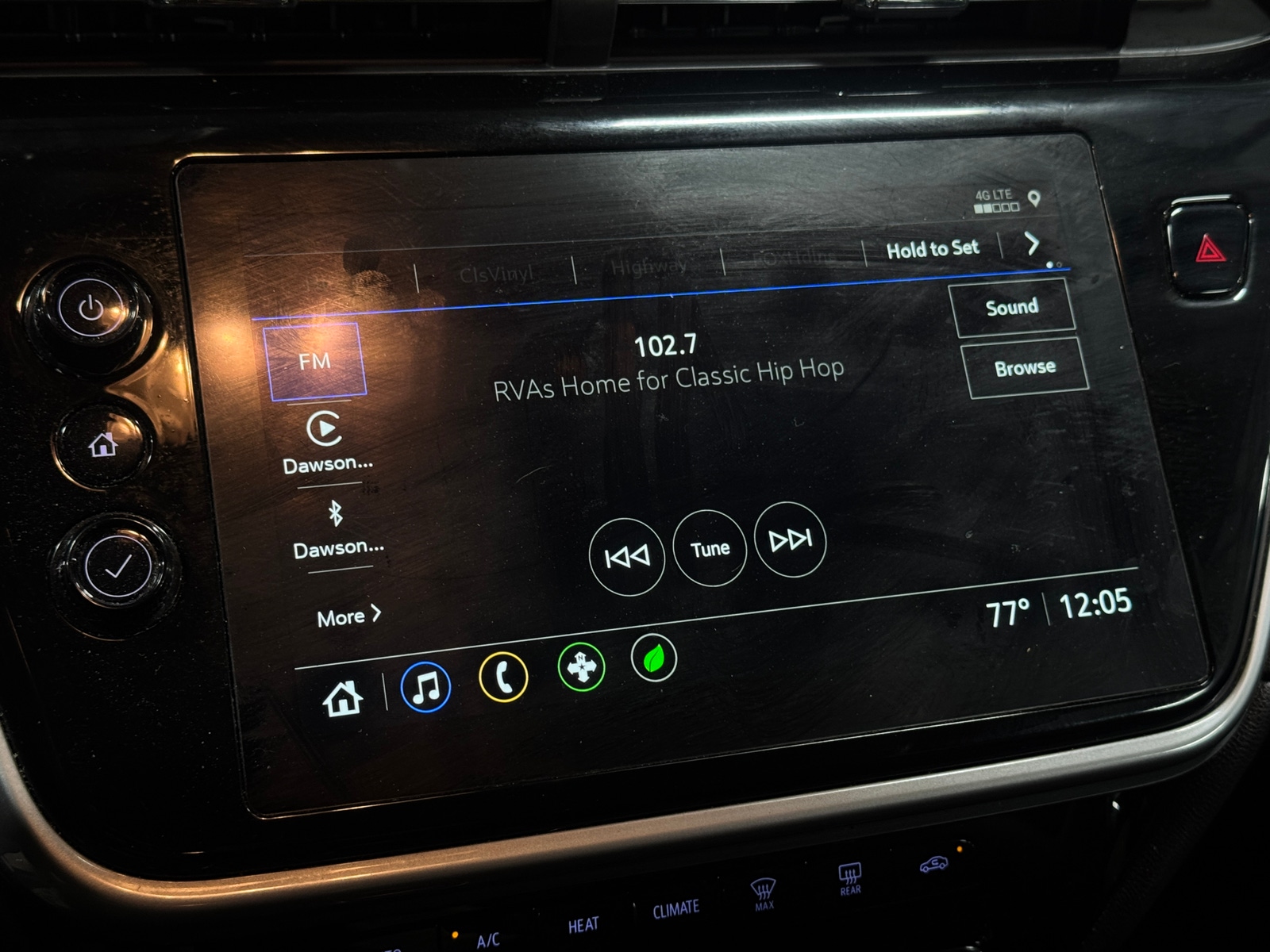 Thumbnail: 2023 Chevrolet Bolt EUV - 4