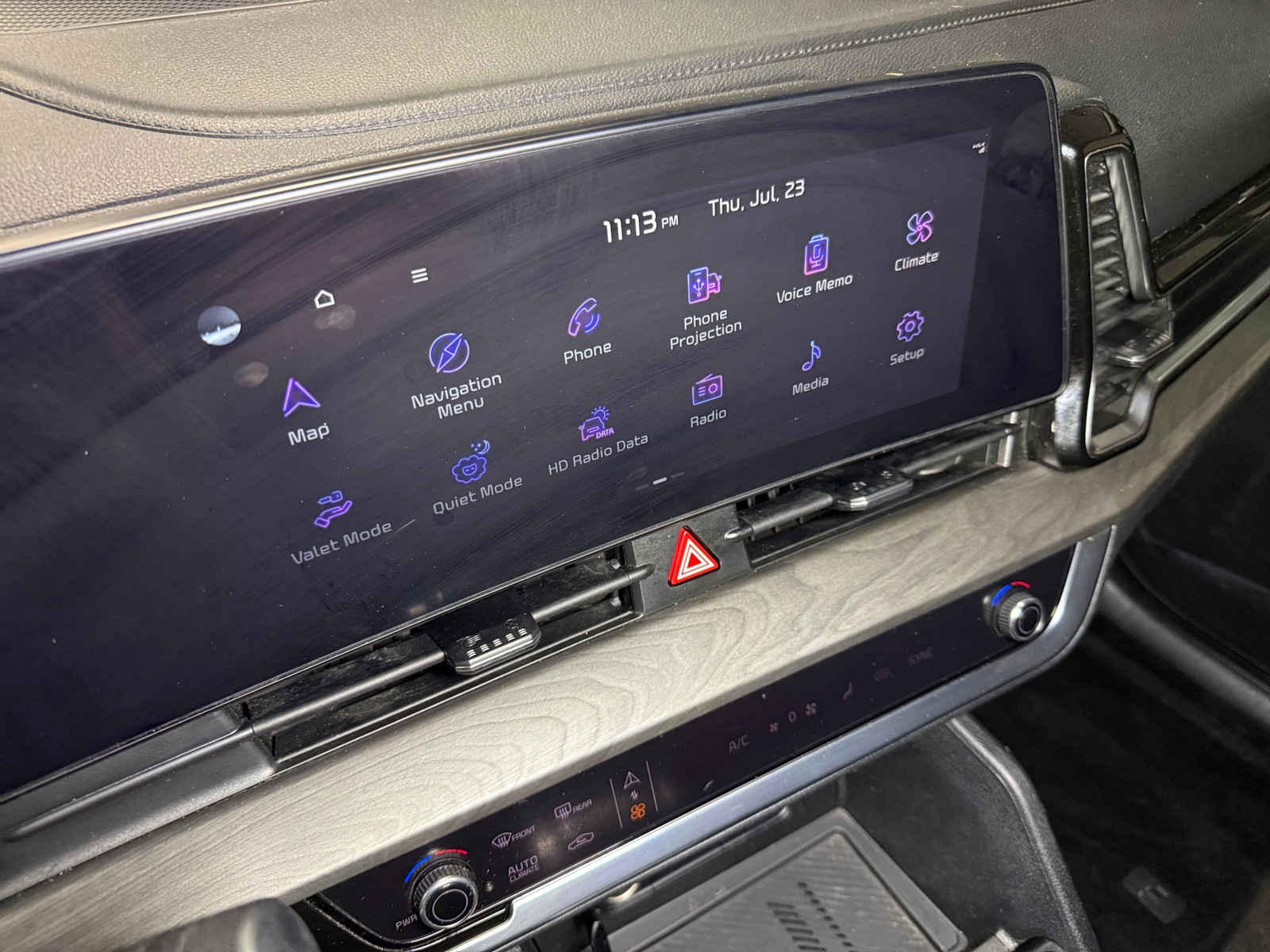 Thumbnail: 2024 Kia Sportage - 3