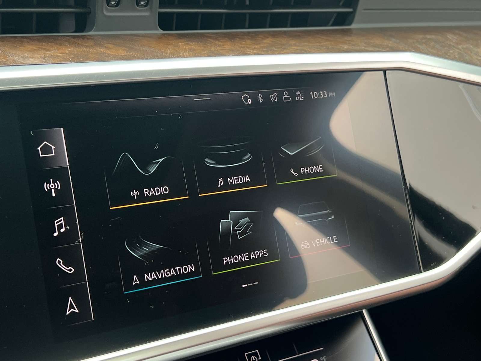 Thumbnail: 2020 Audi A6 - 3