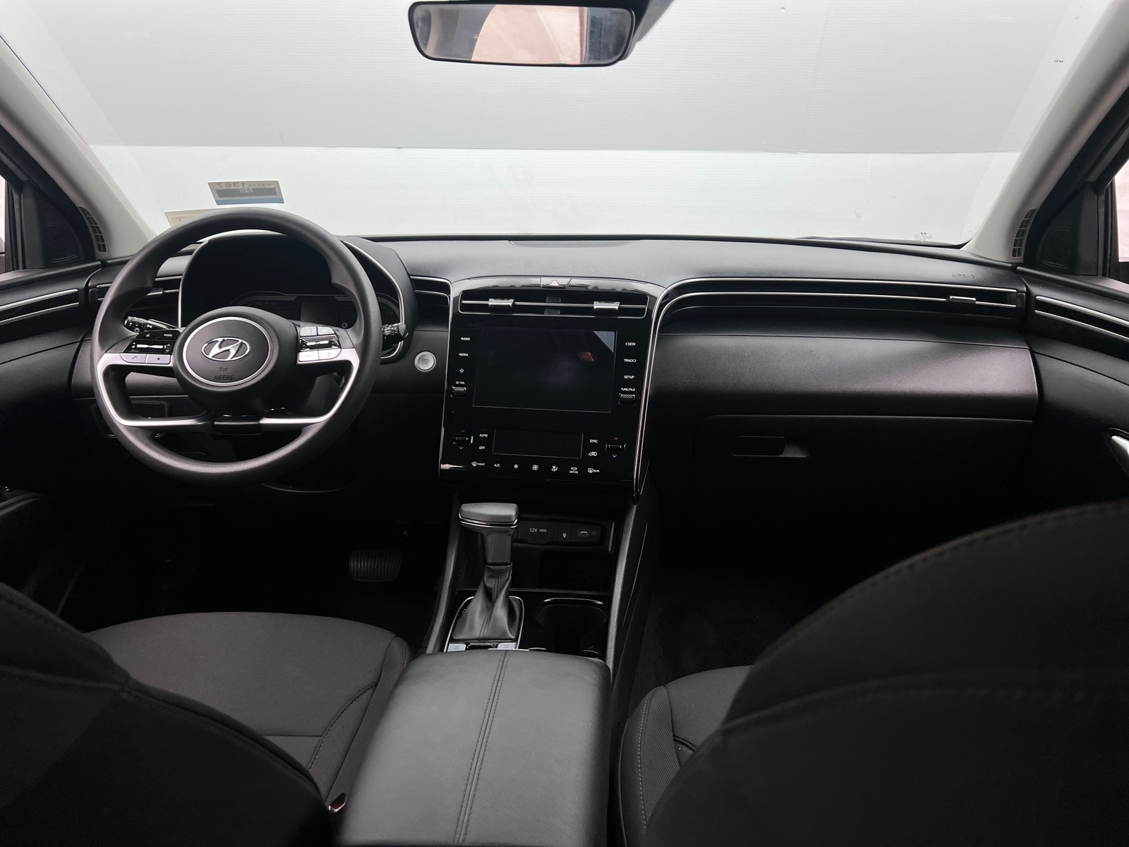 Thumbnail: 2024 Hyundai Tucson - 3