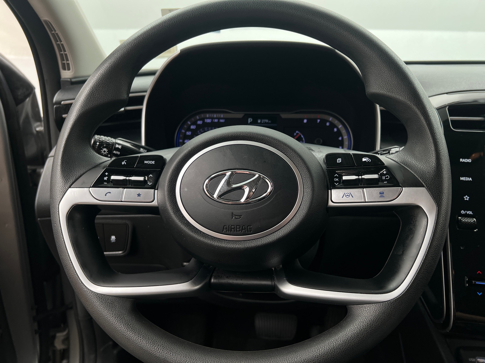 Thumbnail: 2024 Hyundai Tucson - 5