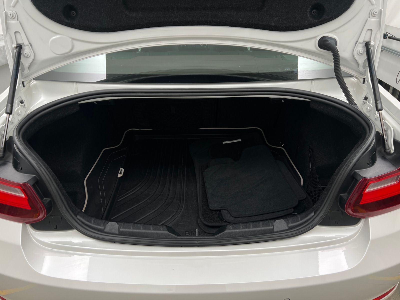 Thumbnail: 2015 BMW 2 Series - 4