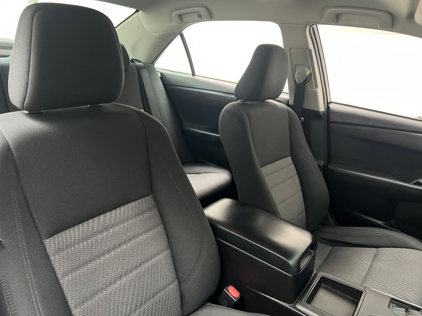 Thumbnail: 2016 Toyota Camry - 2