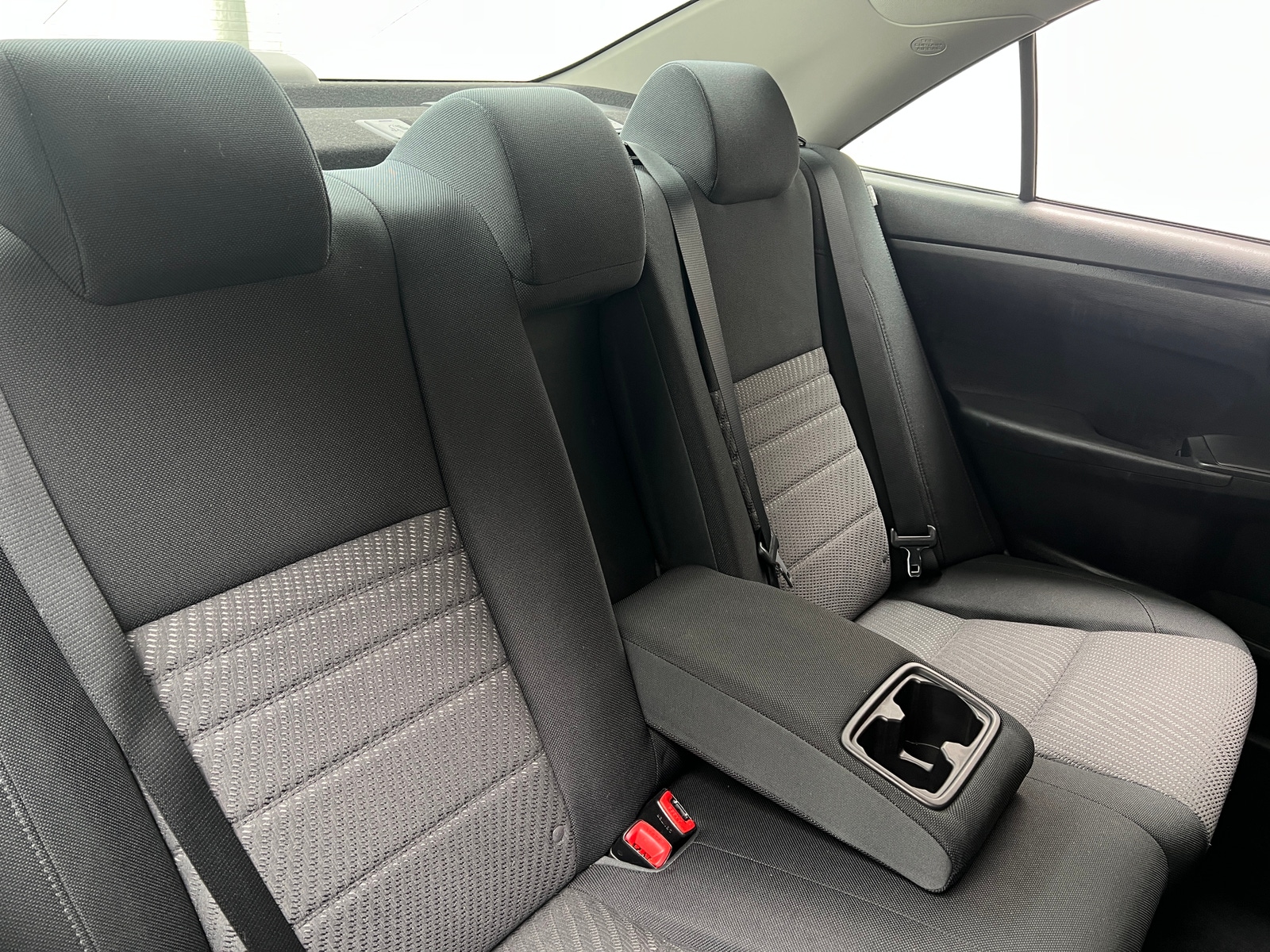 Thumbnail: 2016 Toyota Camry - 6