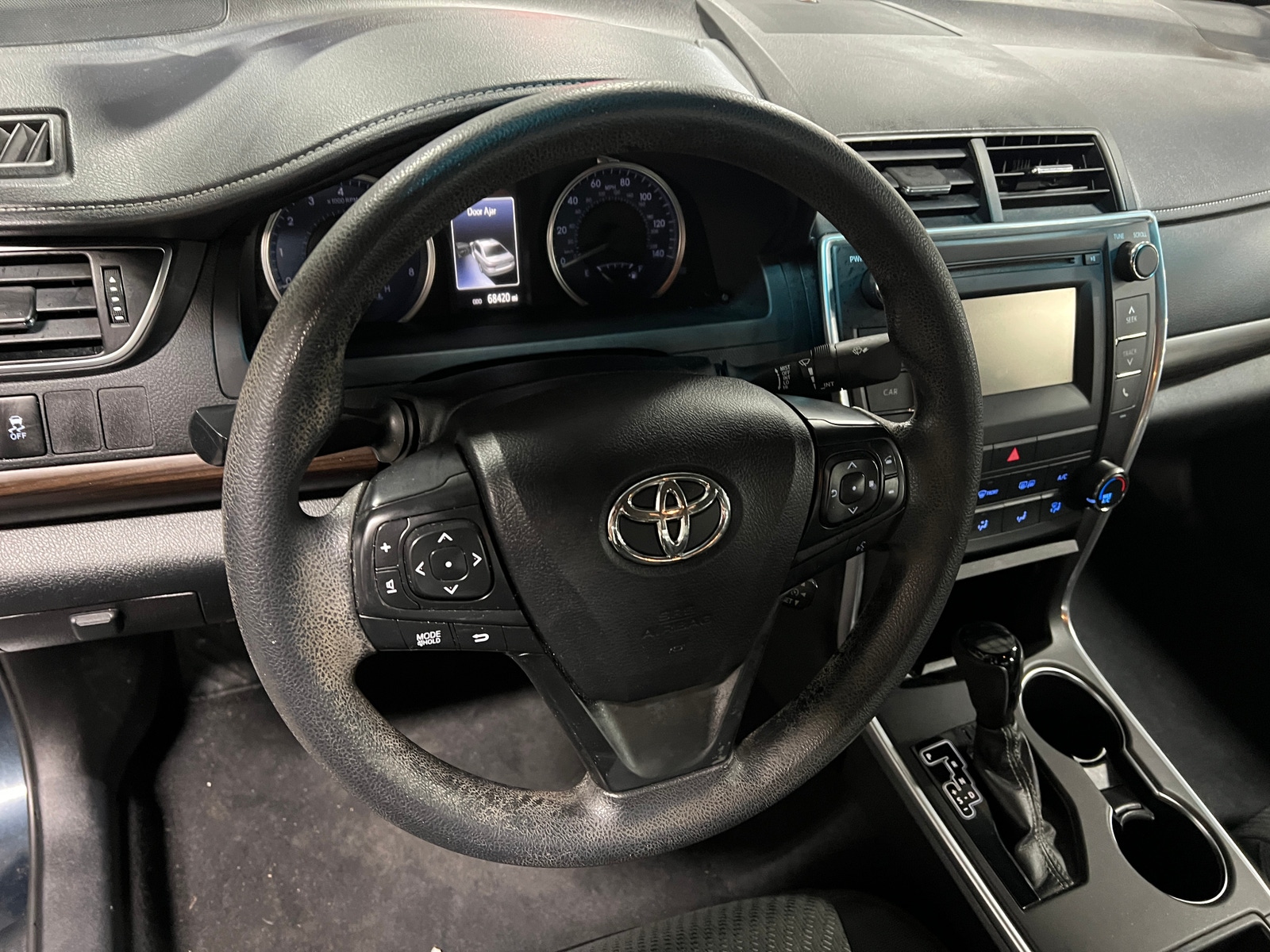 Thumbnail: 2016 Toyota Camry - 5