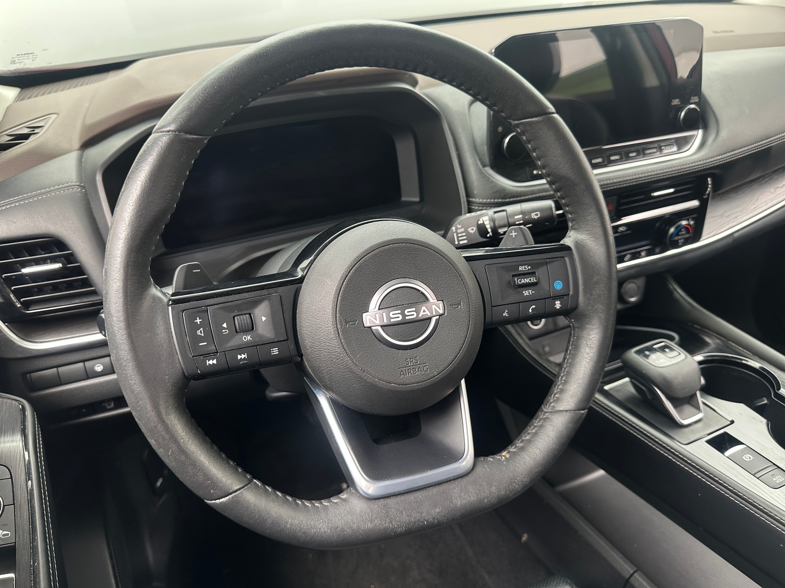 Thumbnail: 2023 Nissan Rogue - 4