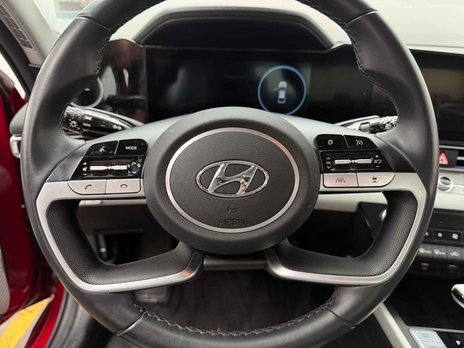 Thumbnail: 2022 Hyundai Elantra - 4