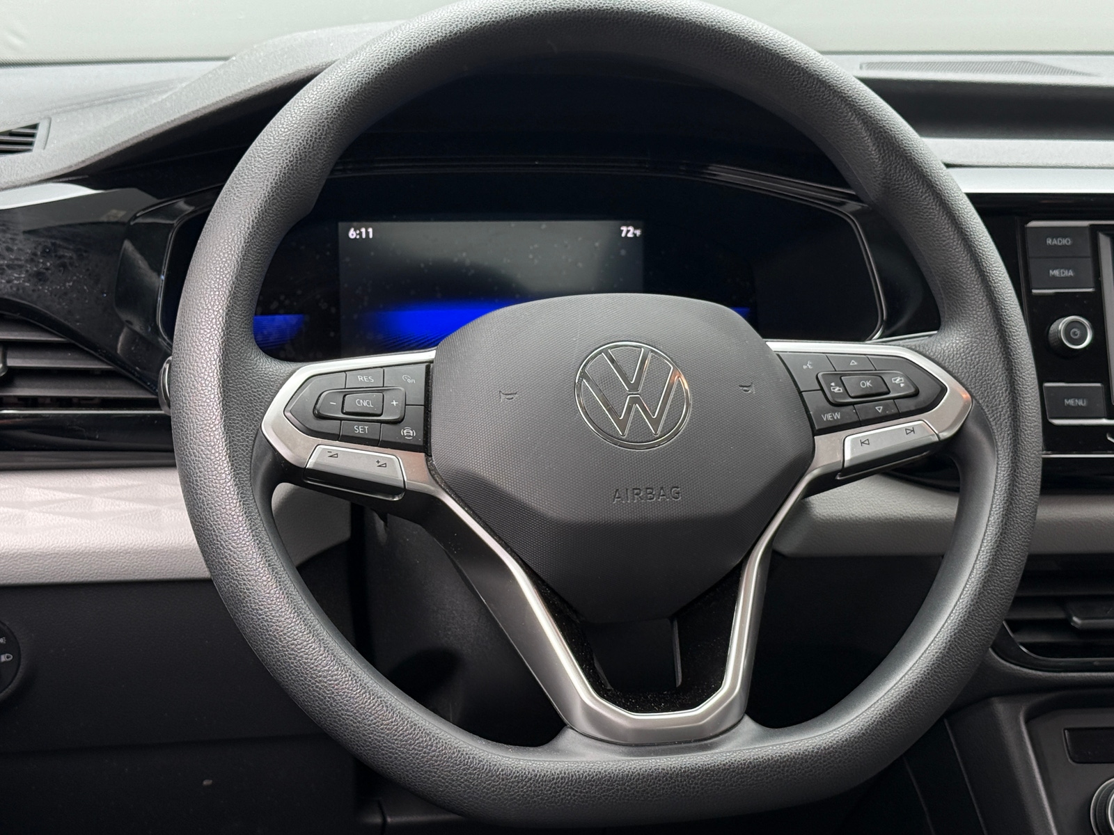 Thumbnail: 2022 Volkswagen Taos - 5