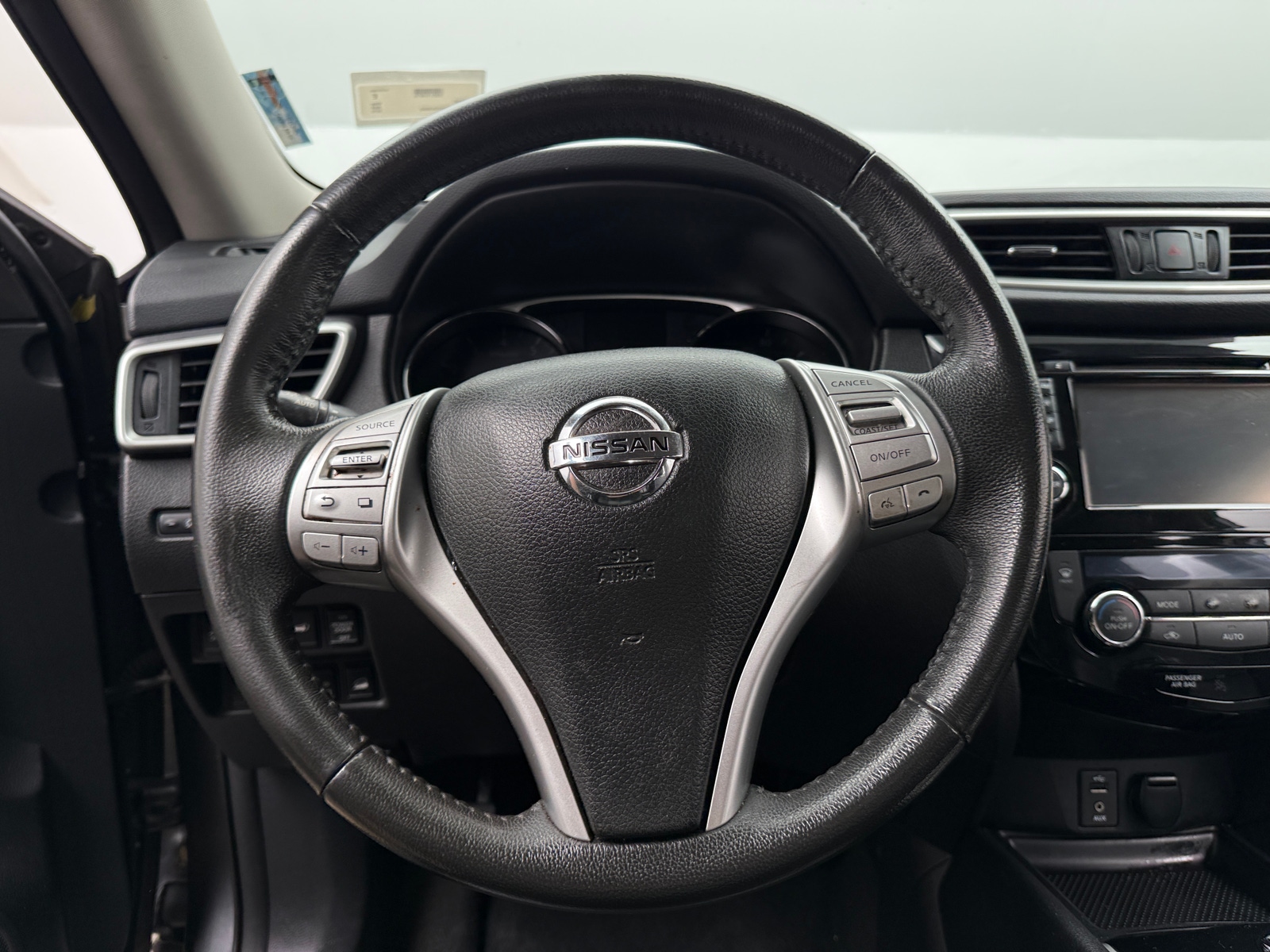 Thumbnail: 2015 Nissan Rogue - 4