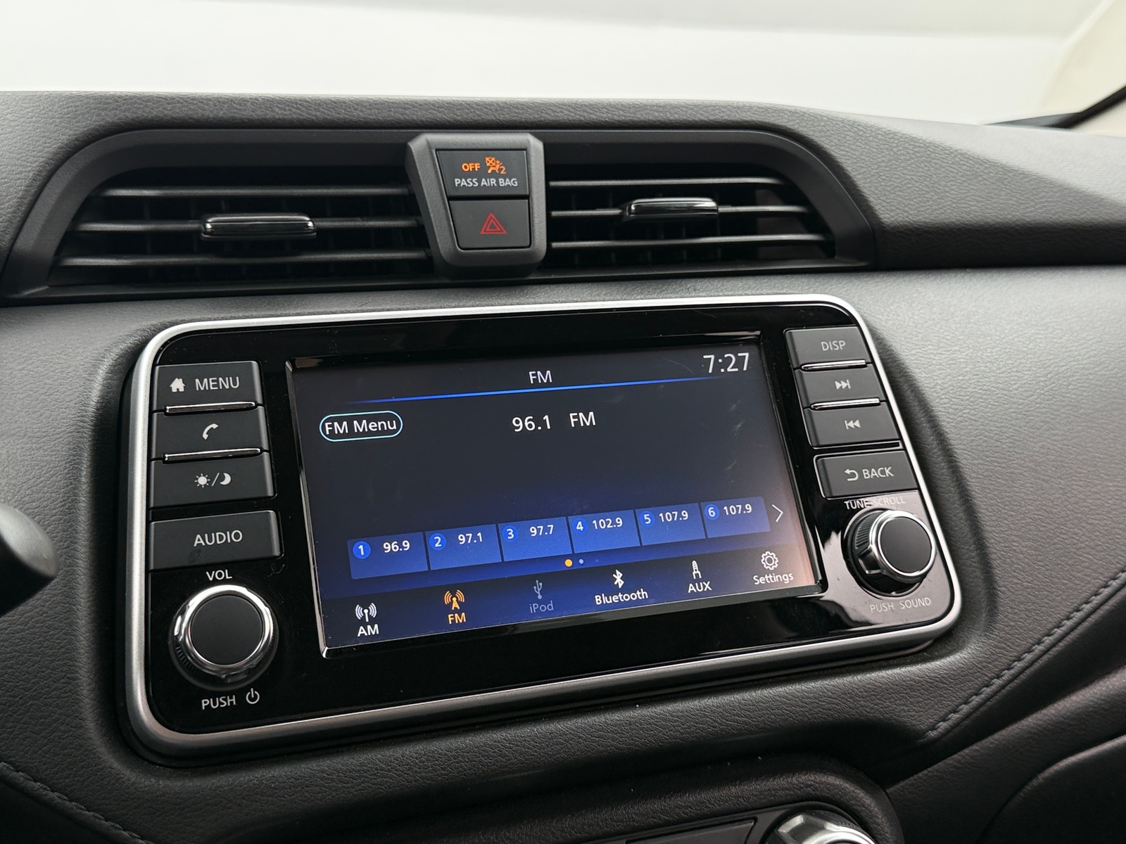 Thumbnail: 2025 Nissan Versa - 4