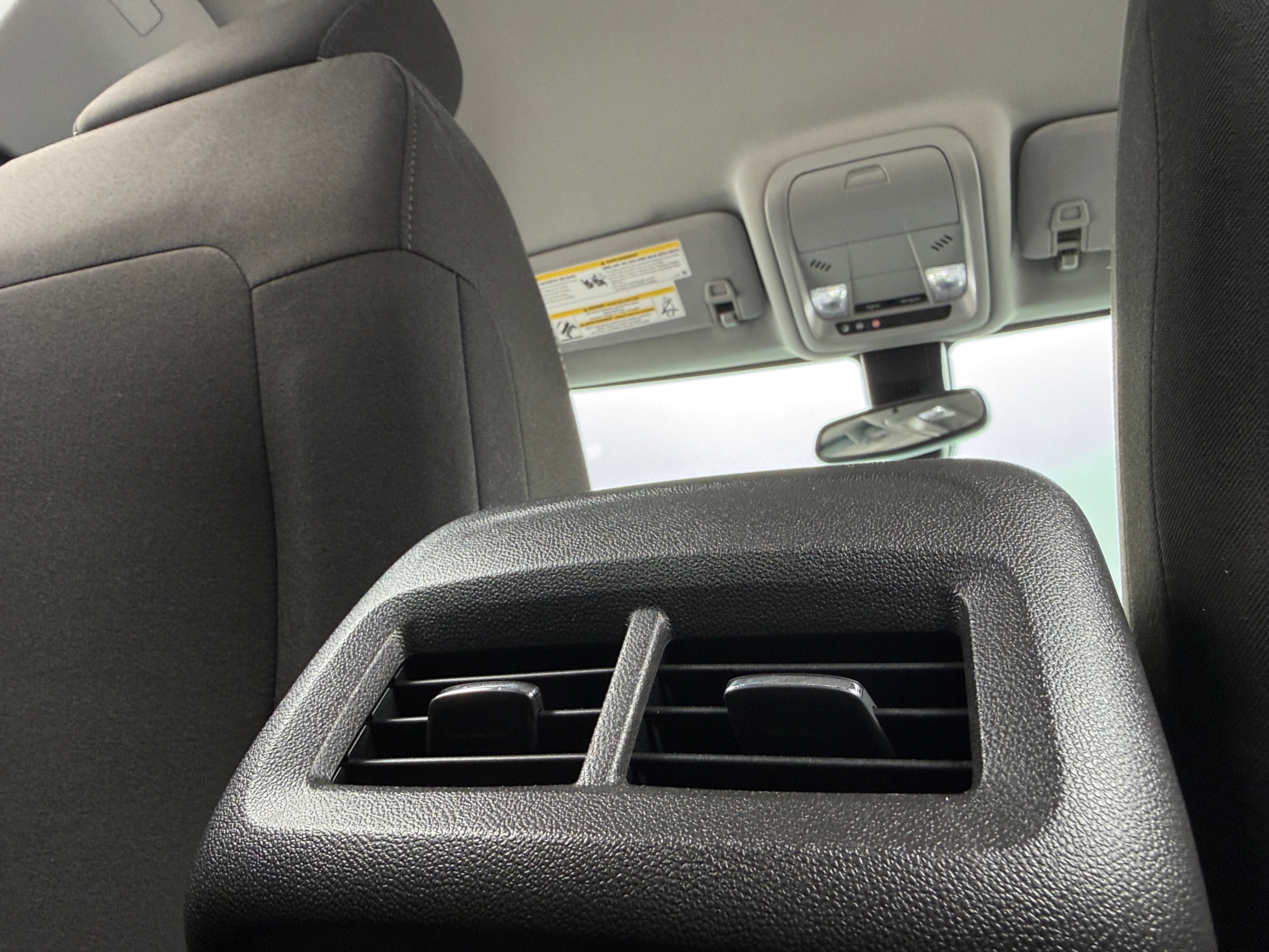 2023 GMC Terrain SLE - Photo 5