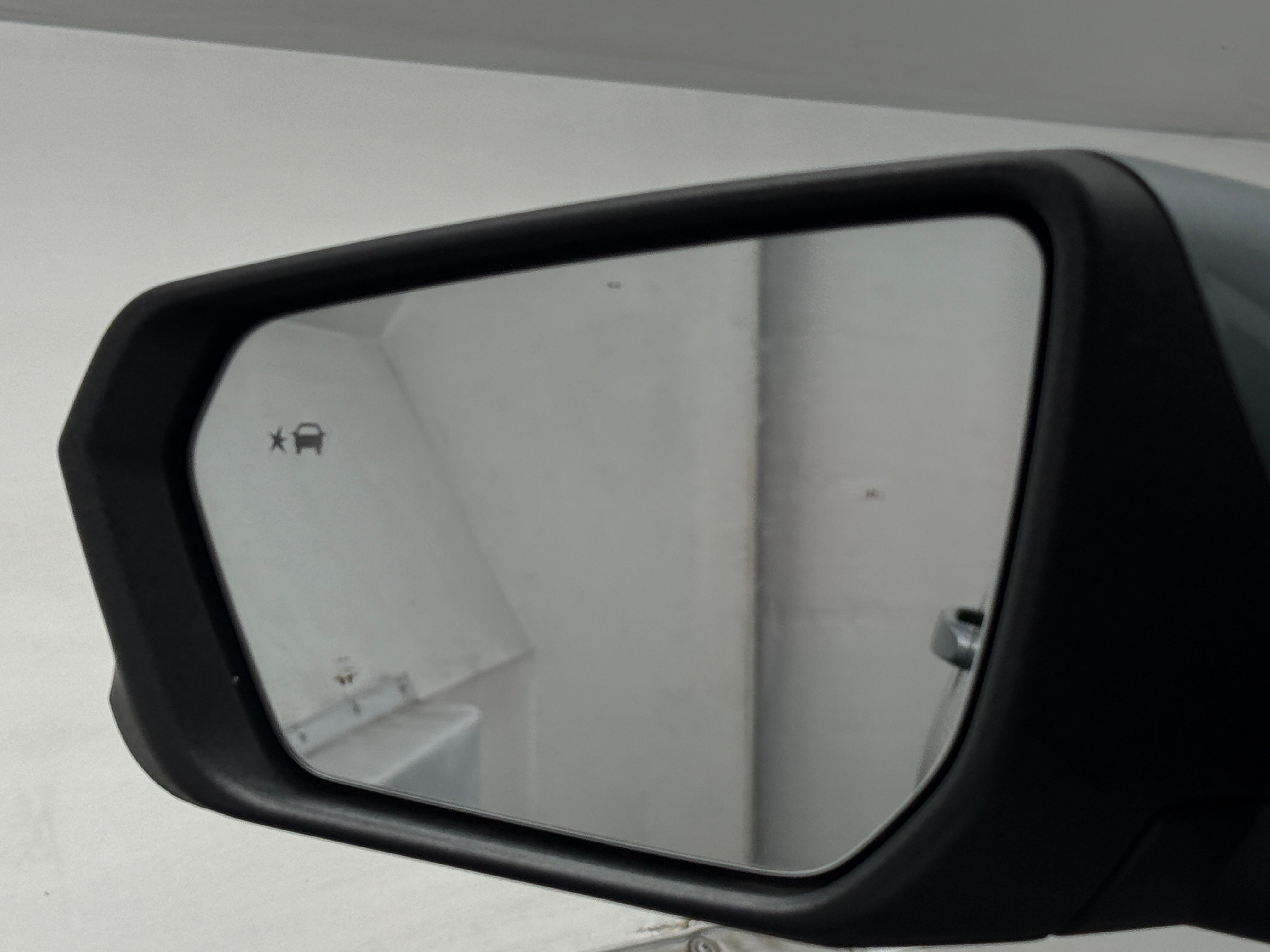 2023 GMC Terrain SLE - Photo 14