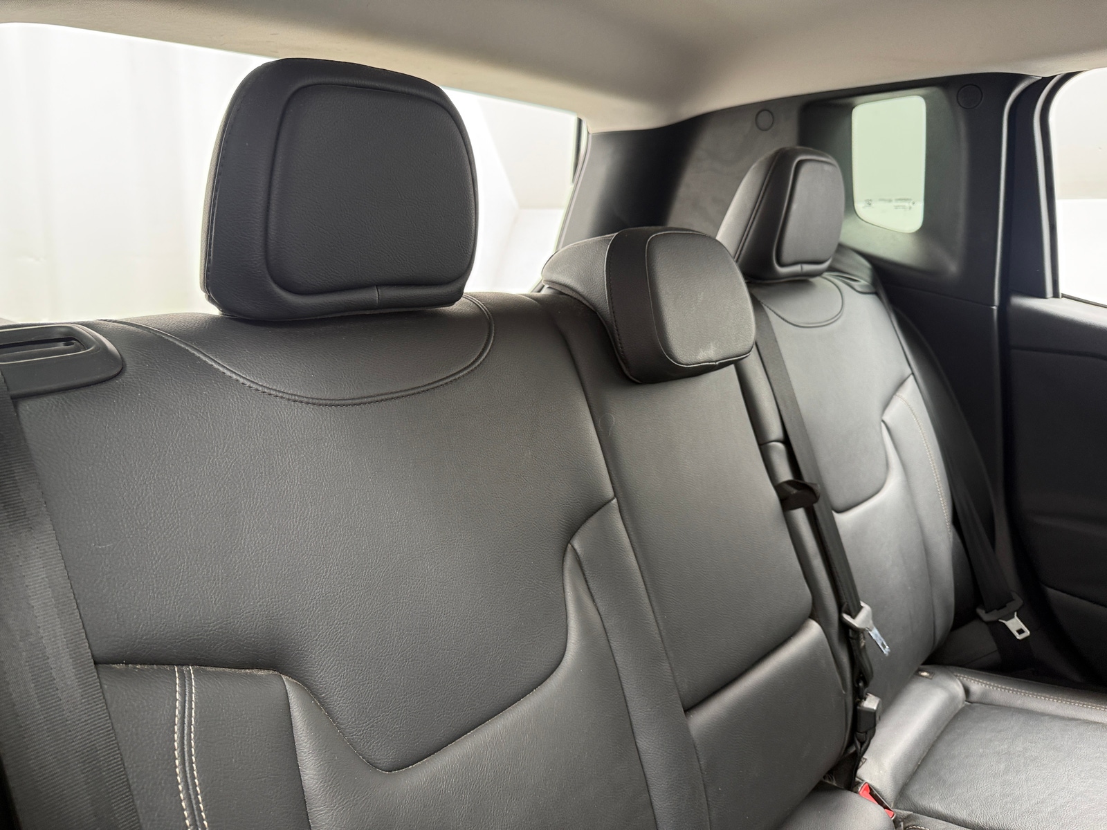 Thumbnail: 2016 Jeep Renegade - 5