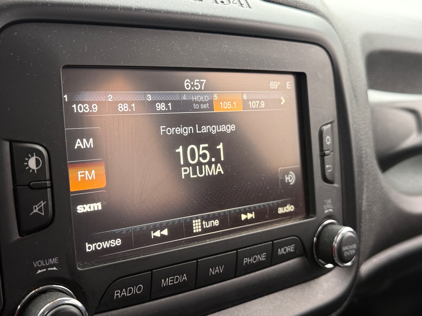 Thumbnail: 2016 Jeep Renegade - 3
