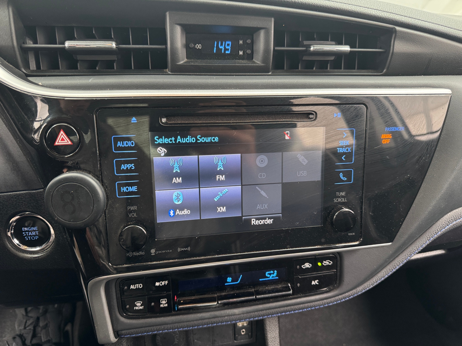 Thumbnail: 2018 Toyota Corolla - 4