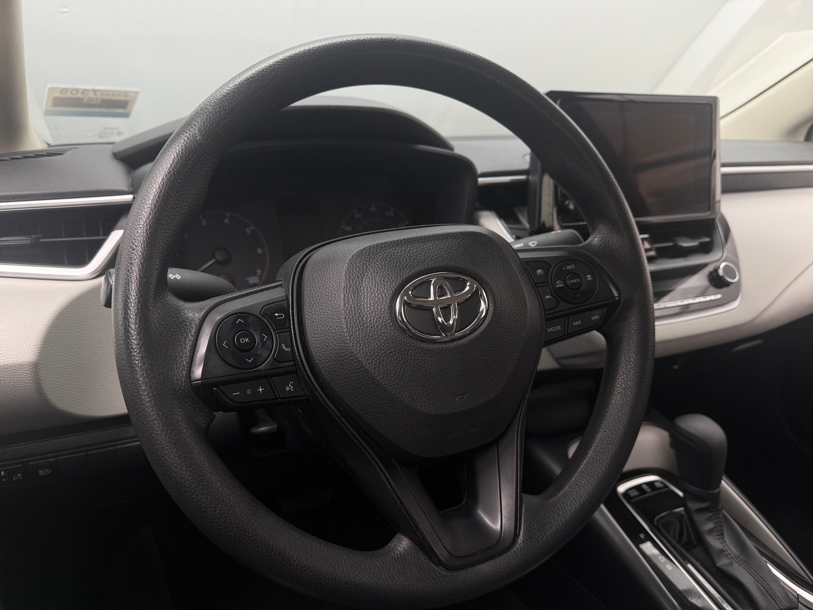 Thumbnail: 2023 Toyota Corolla - 5