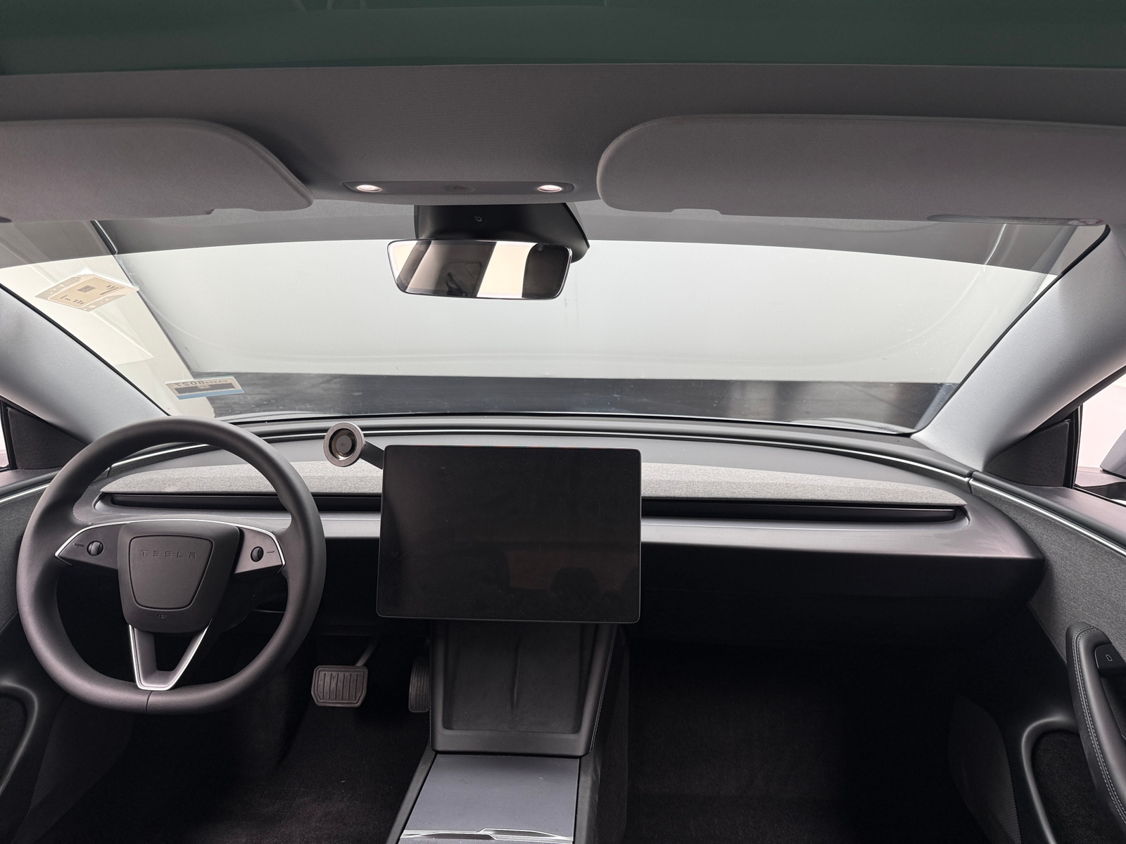 Thumbnail: 2025 Tesla Model 3 - 2