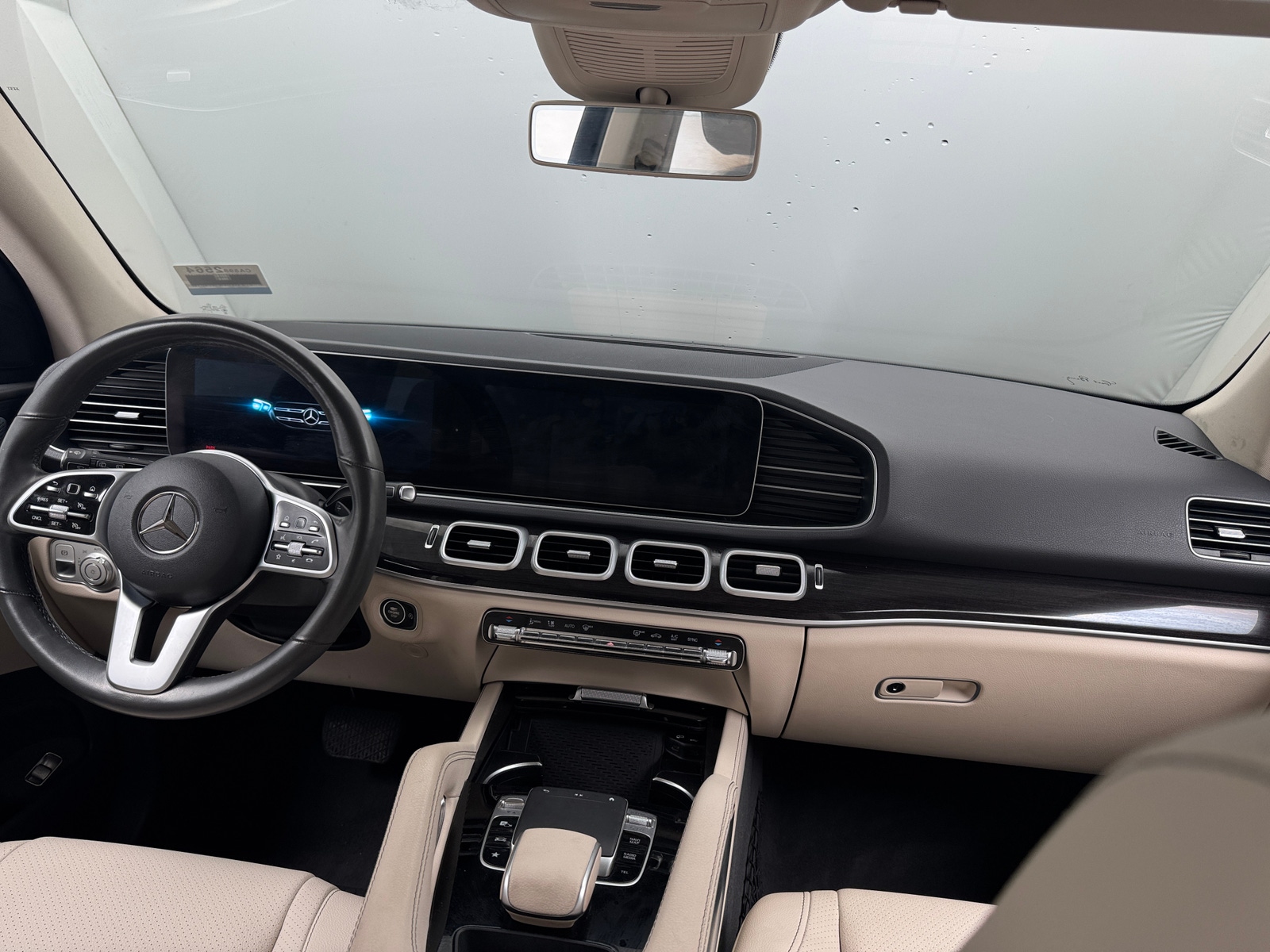 Thumbnail: 2020 Mercedes-Benz GLE - 2