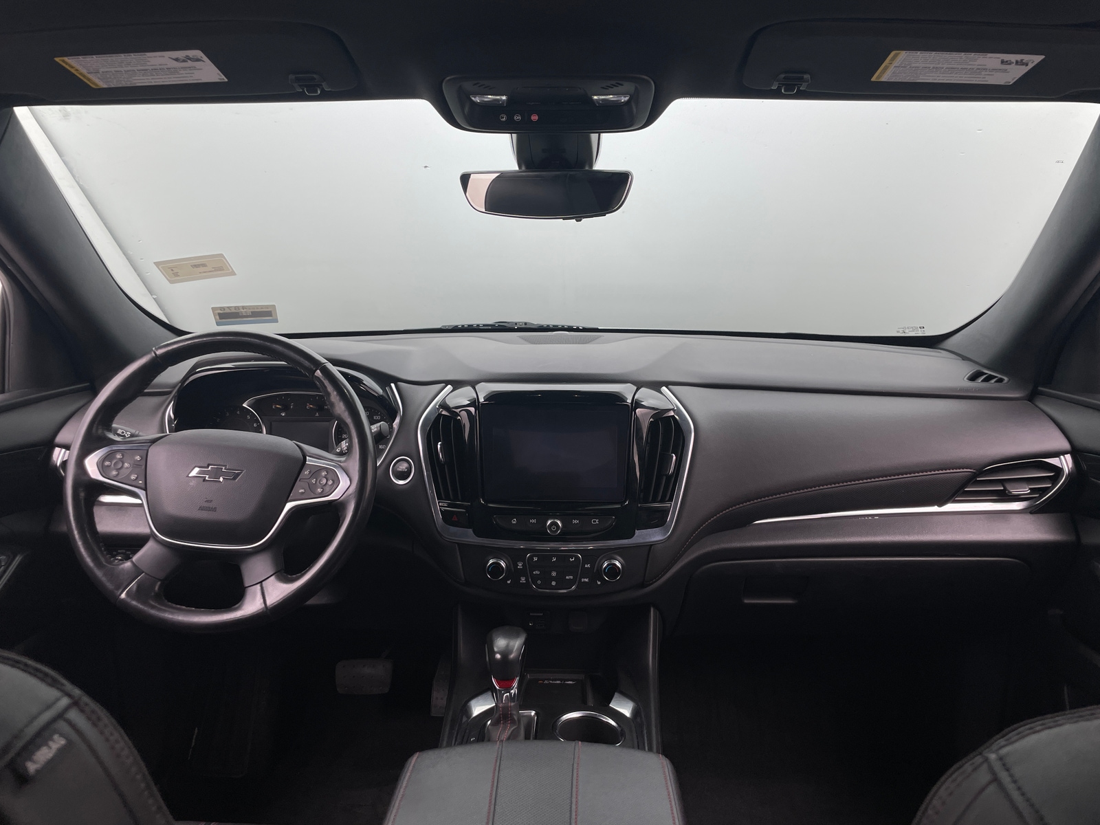 Thumbnail: 2022 Chevrolet Traverse - 2