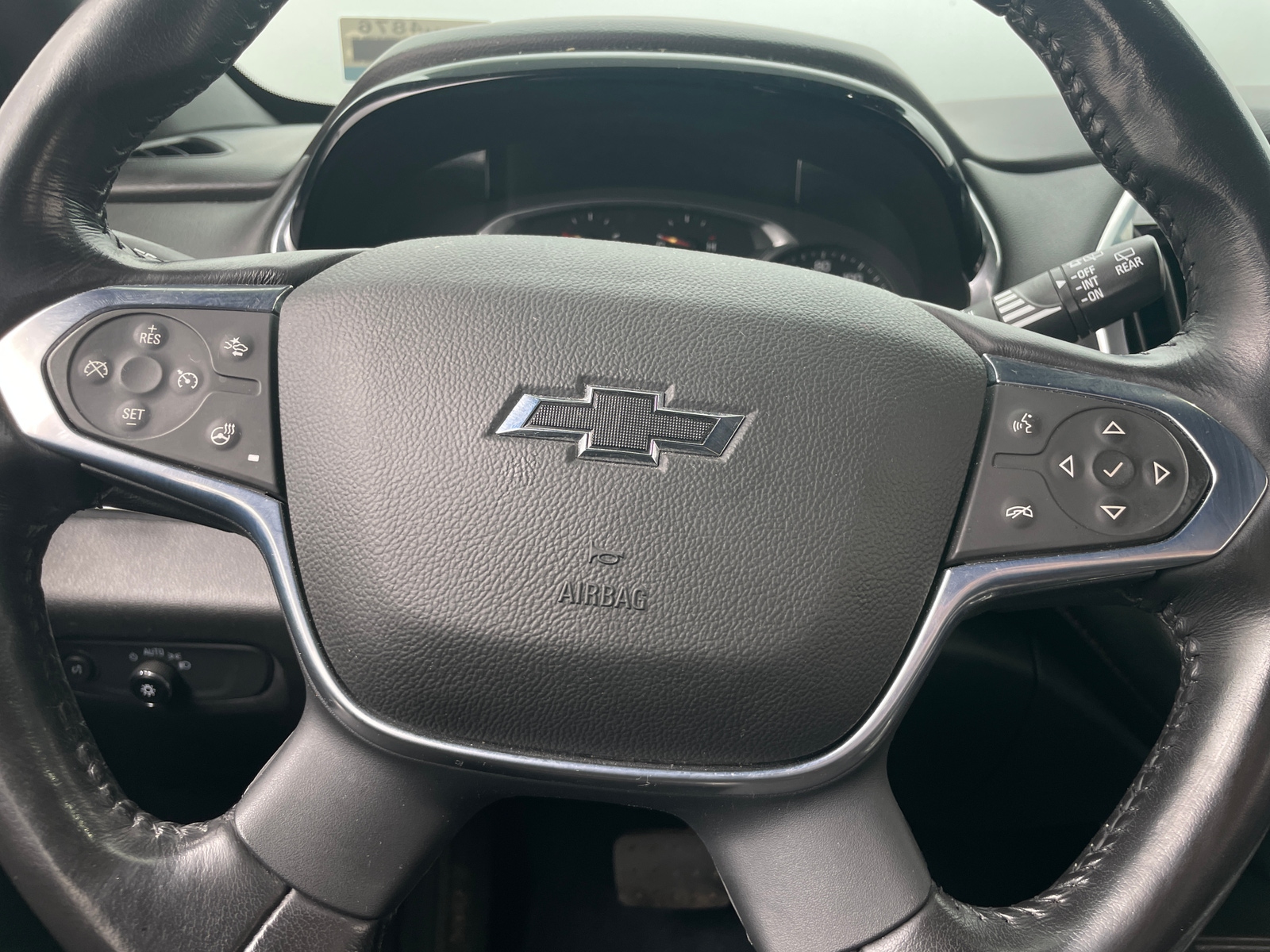 Thumbnail: 2022 Chevrolet Traverse - 4