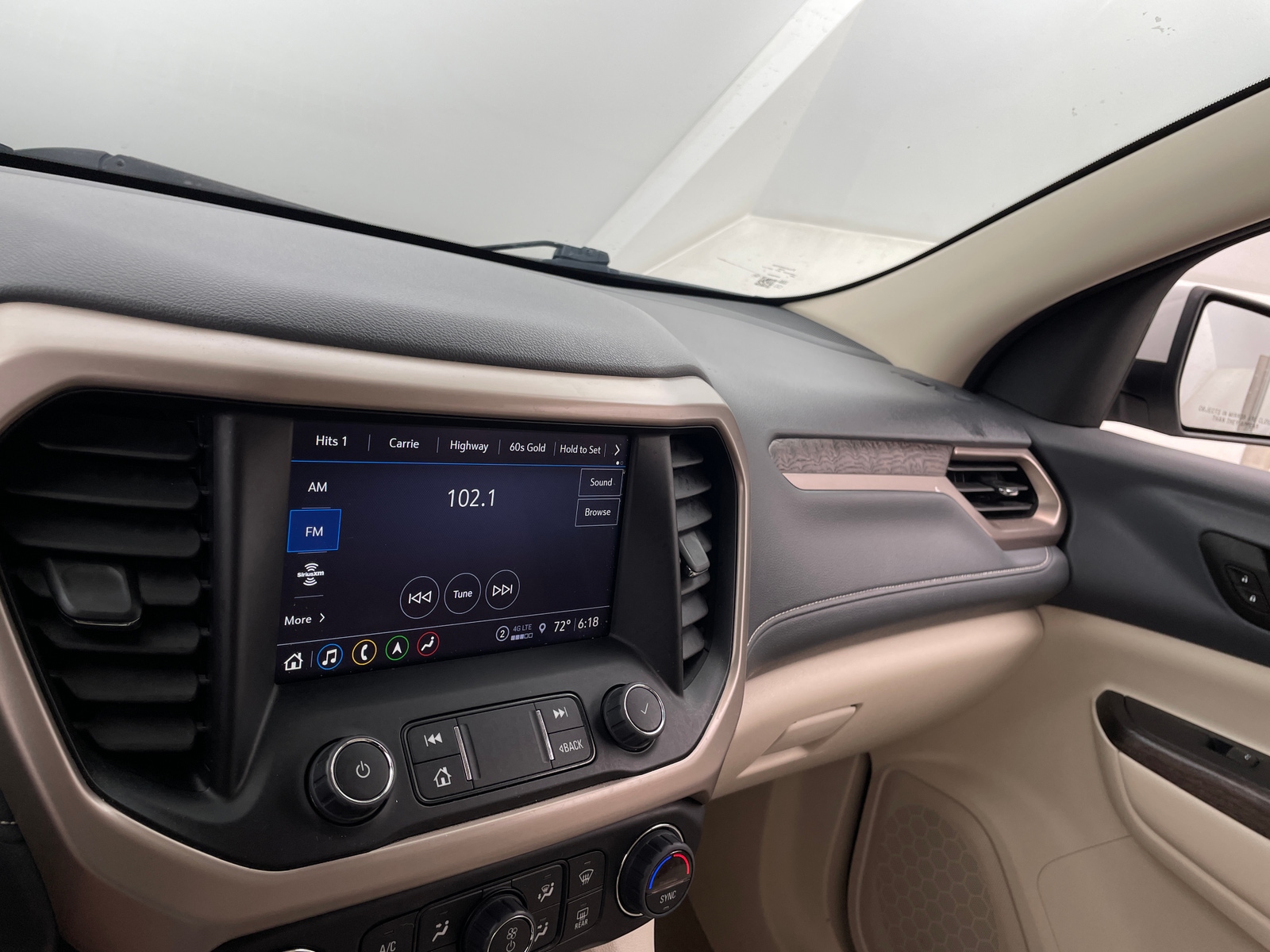 Thumbnail: 2023 GMC Acadia - 3
