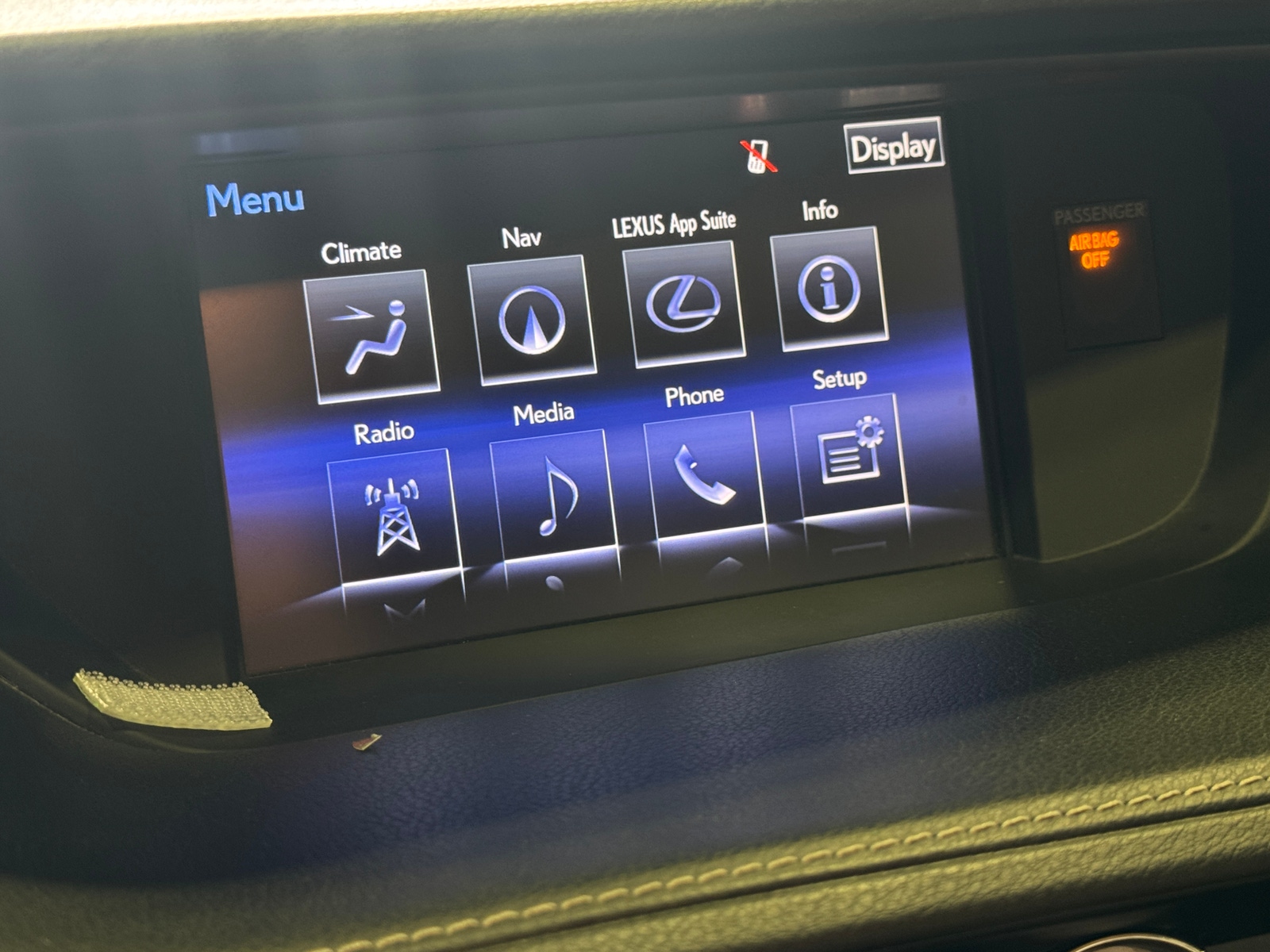 Thumbnail: 2015 Lexus ES - 4