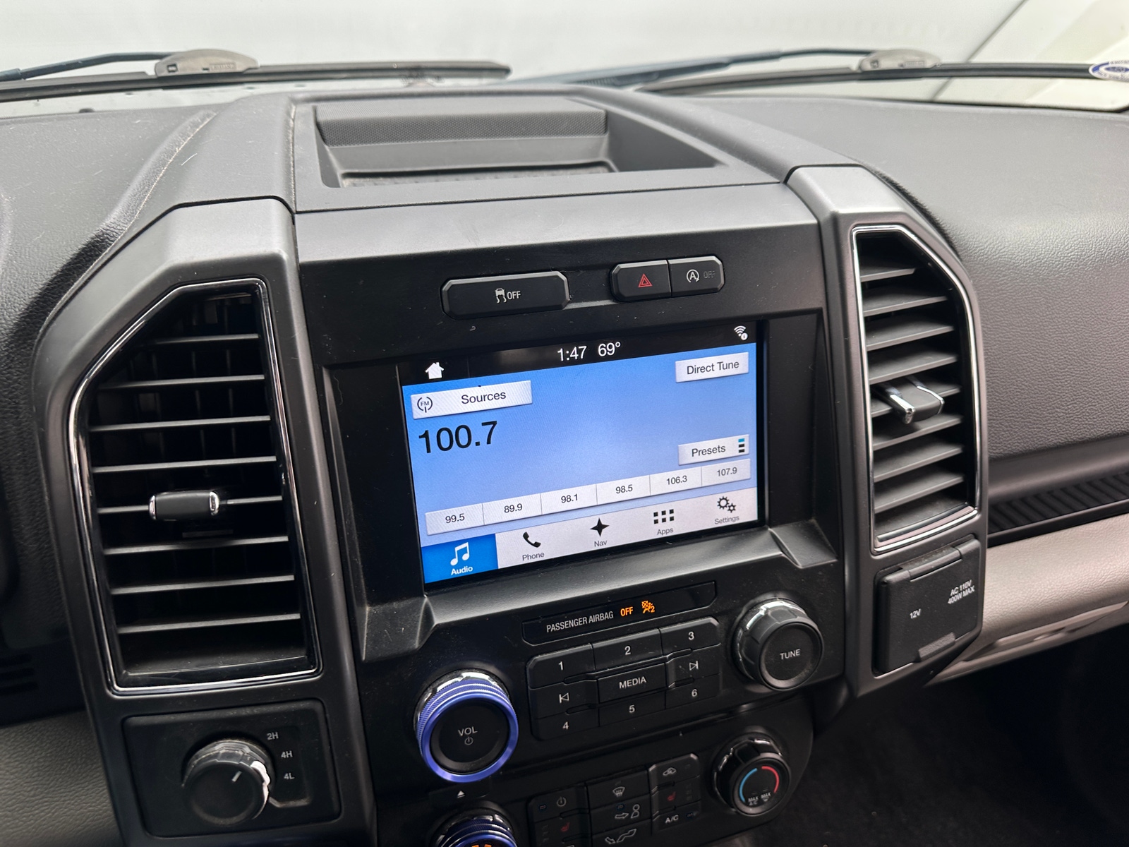 Thumbnail: 2018 Ford Econoline - 4