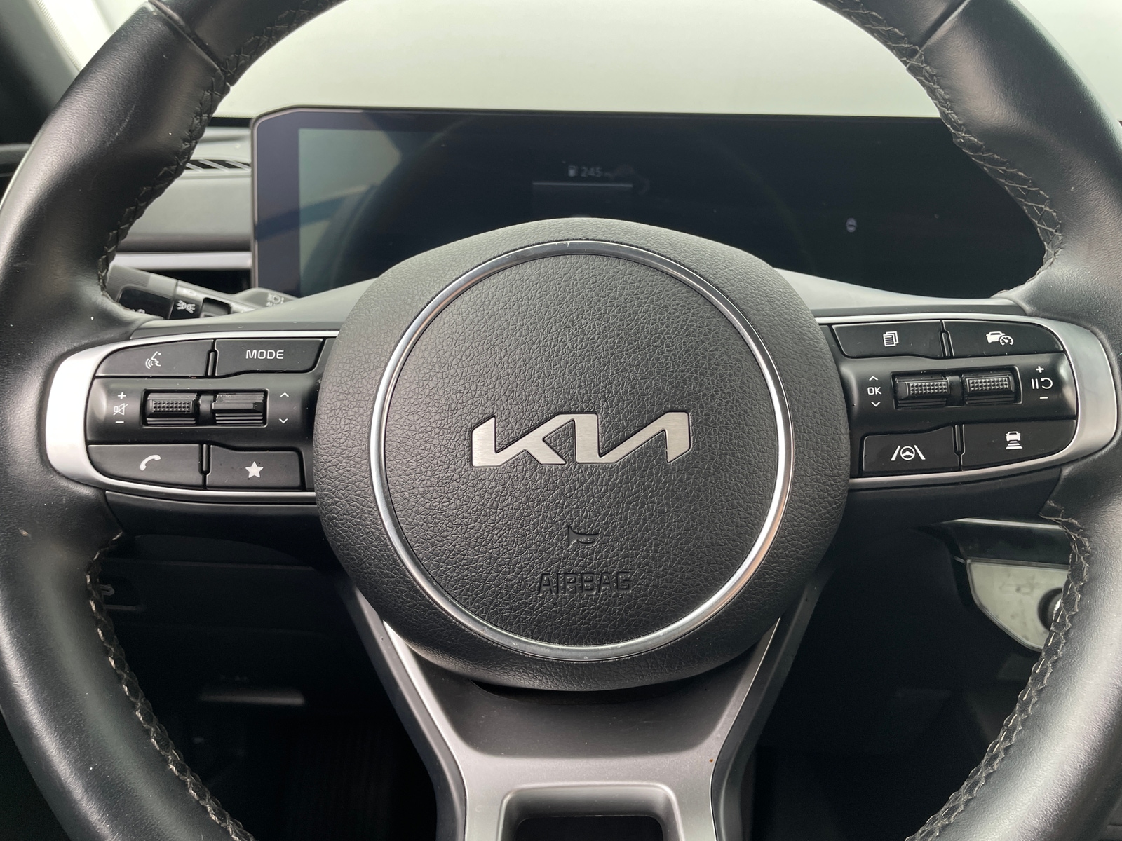 Thumbnail: 2025 Kia K5 - 4