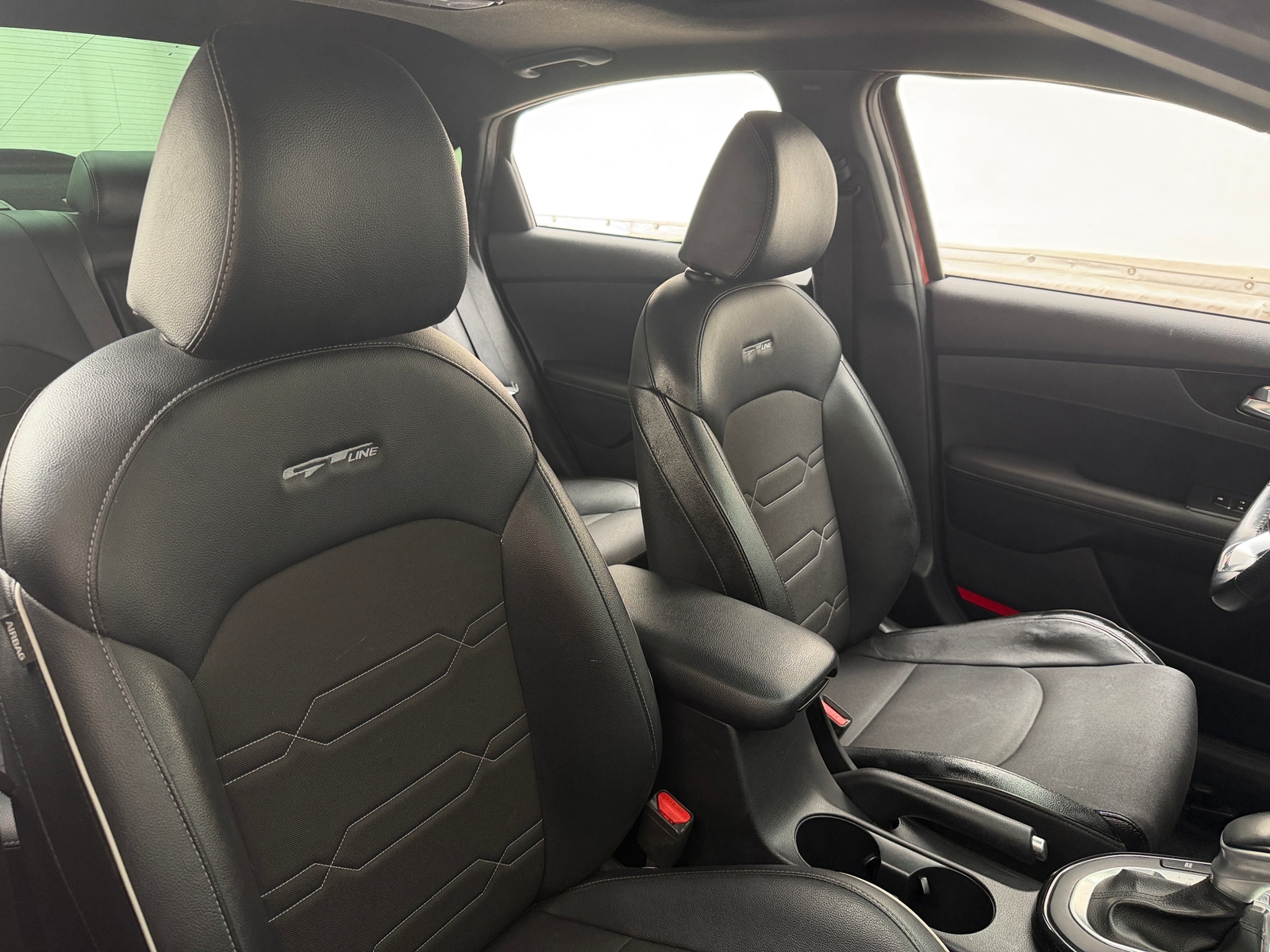 Thumbnail: 2021 Kia Forte - 2