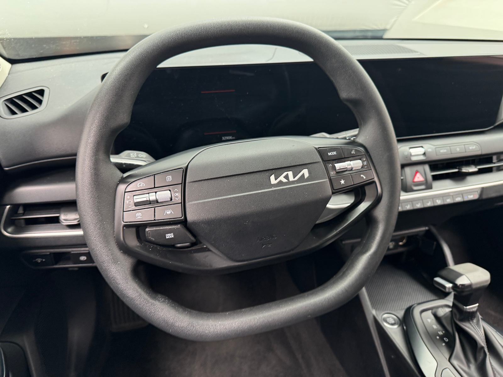 Thumbnail: 2025 Kia K4 - 5