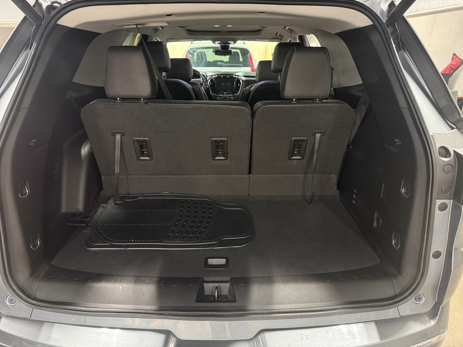 Thumbnail: 2020 Chevrolet Traverse - 6