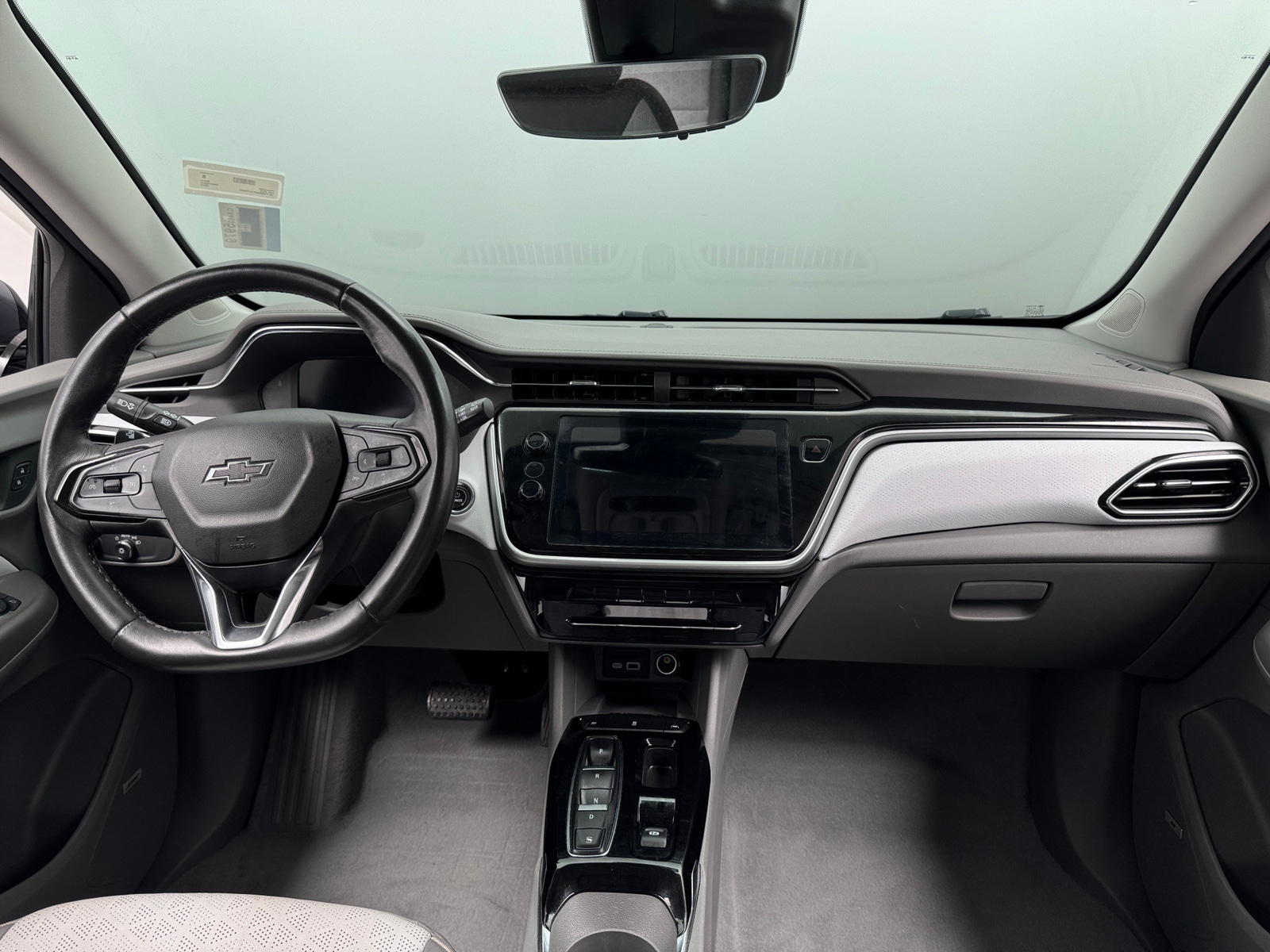 Thumbnail: 2023 Chevrolet Bolt EUV - 2