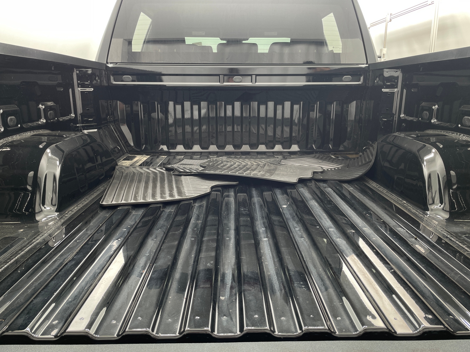 Thumbnail: 2026 Chevrolet Silverado 1500 - 7
