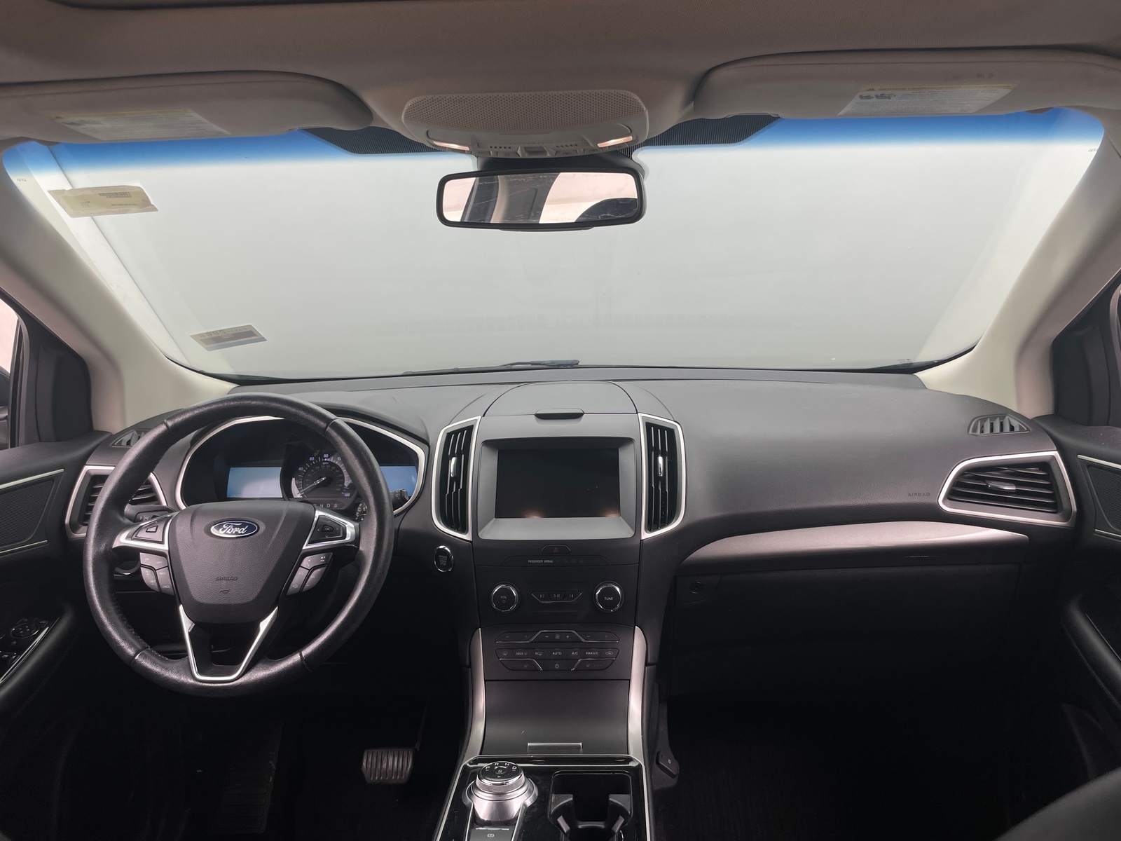 Thumbnail: 2019 Ford Edge - 2