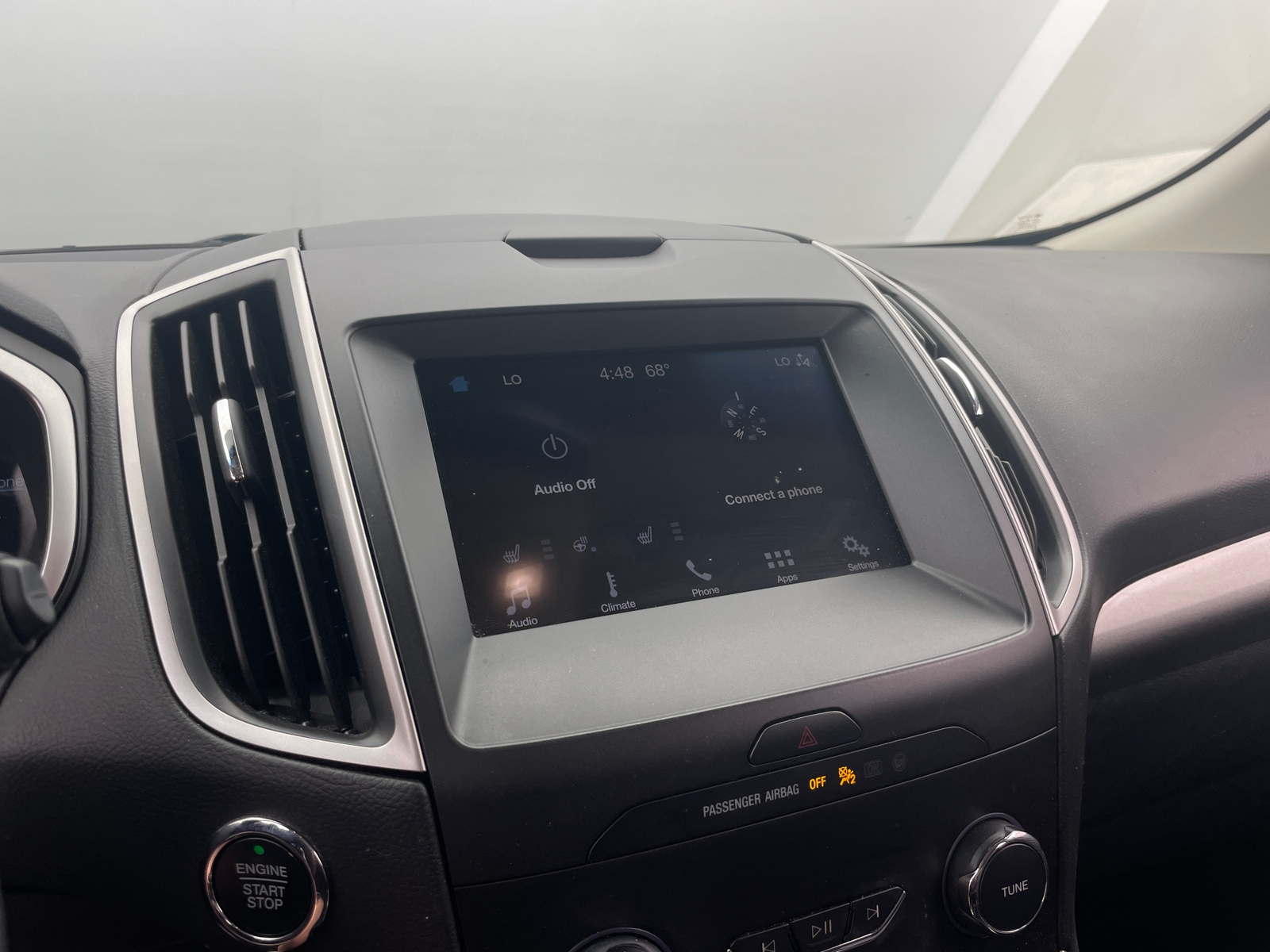 Thumbnail: 2019 Ford Edge - 3