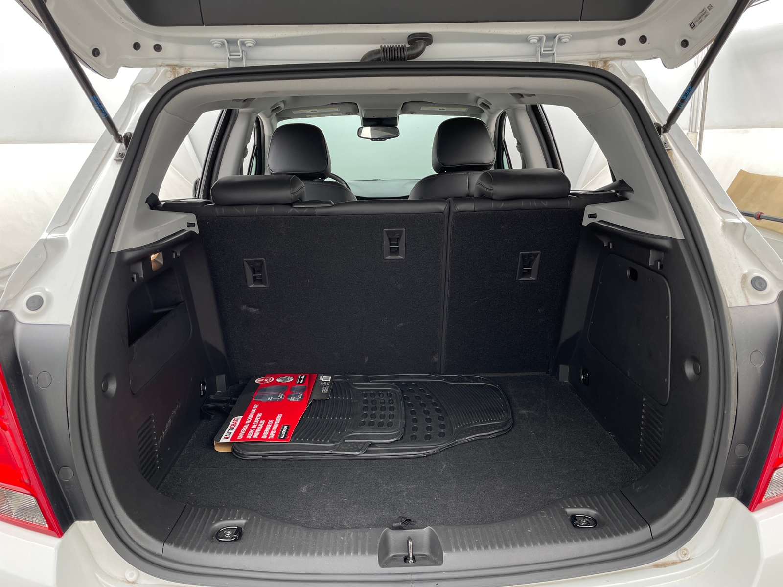 Thumbnail: 2020 Chevrolet Trax - 6
