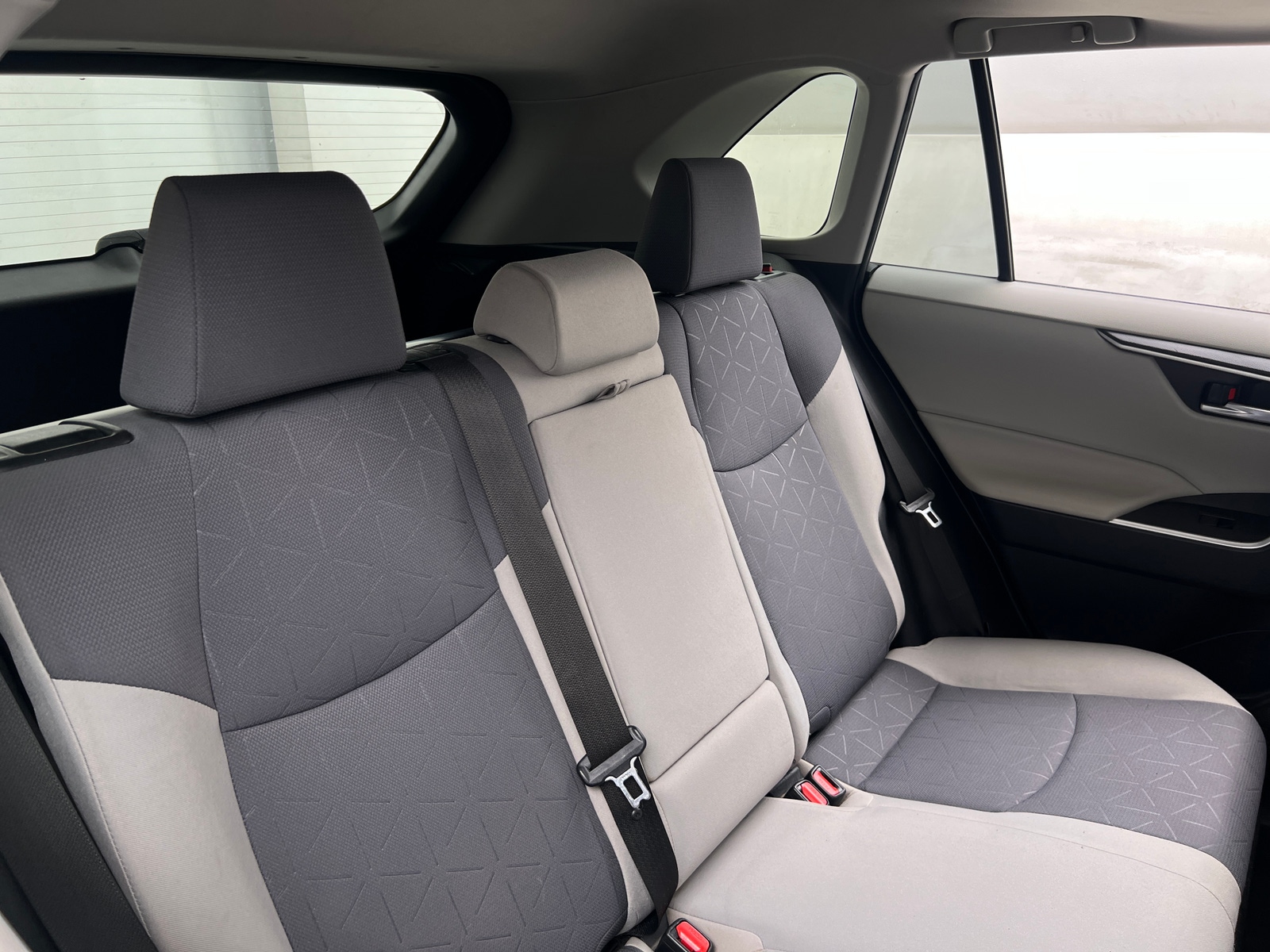Thumbnail: 2019 Toyota RAV4 - 6