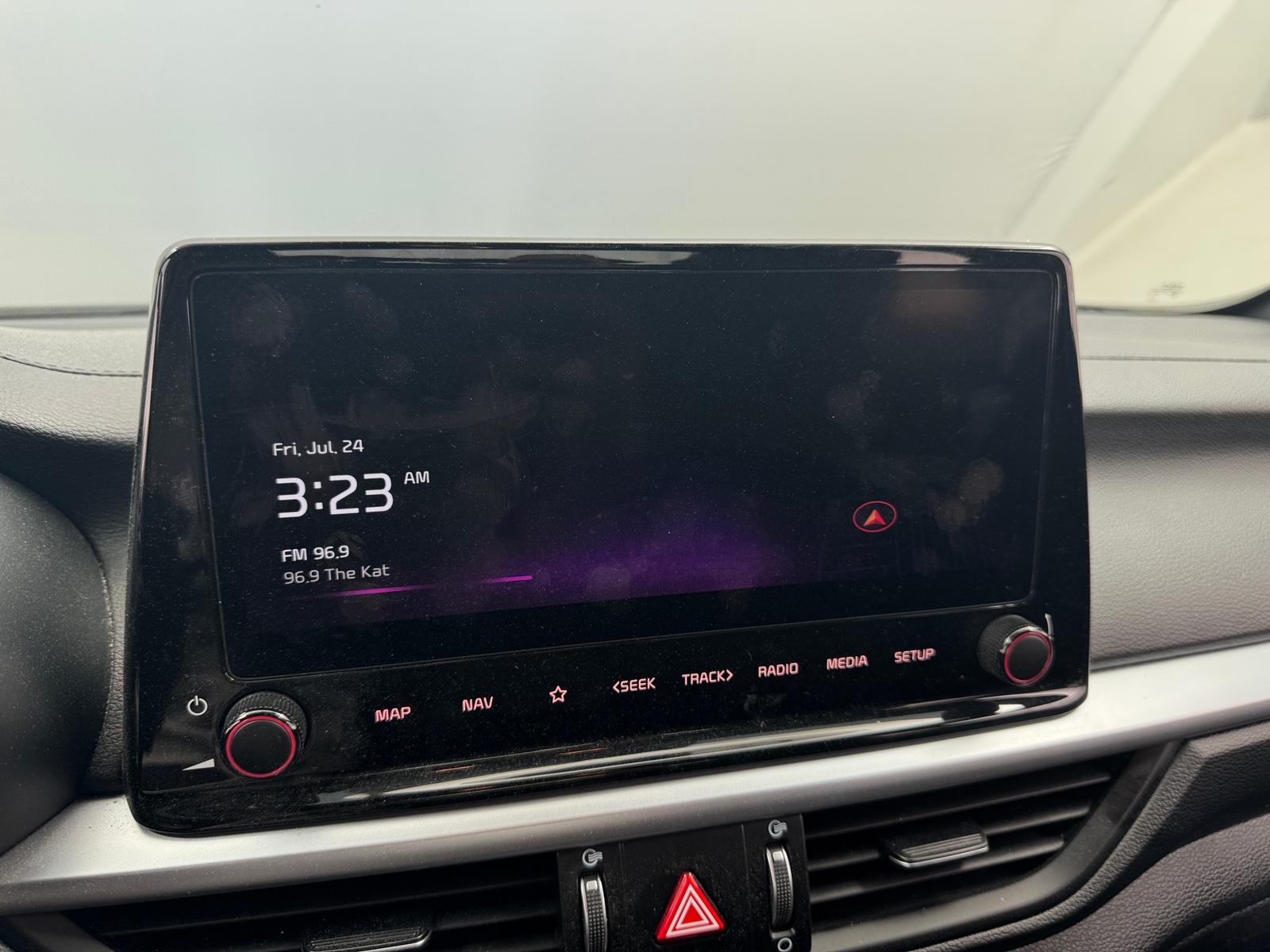 Thumbnail: 2023 Kia Forte - 3