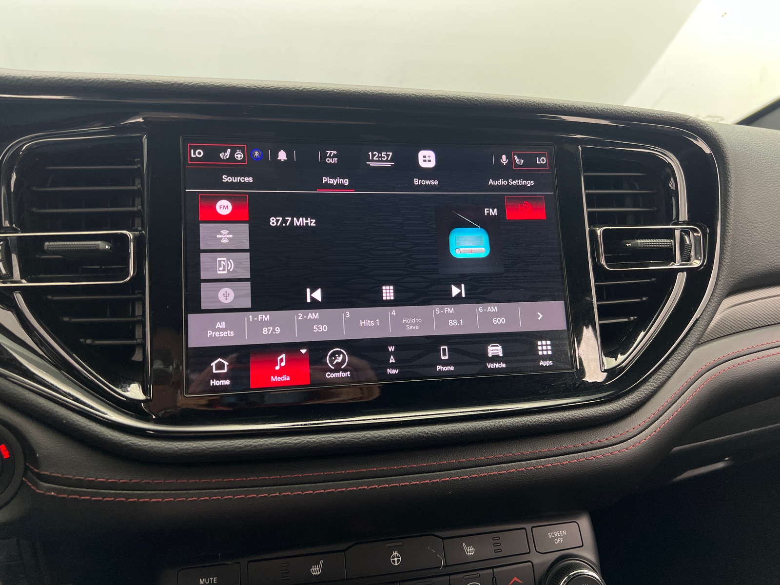 Thumbnail: 2021 Dodge Durango - 3