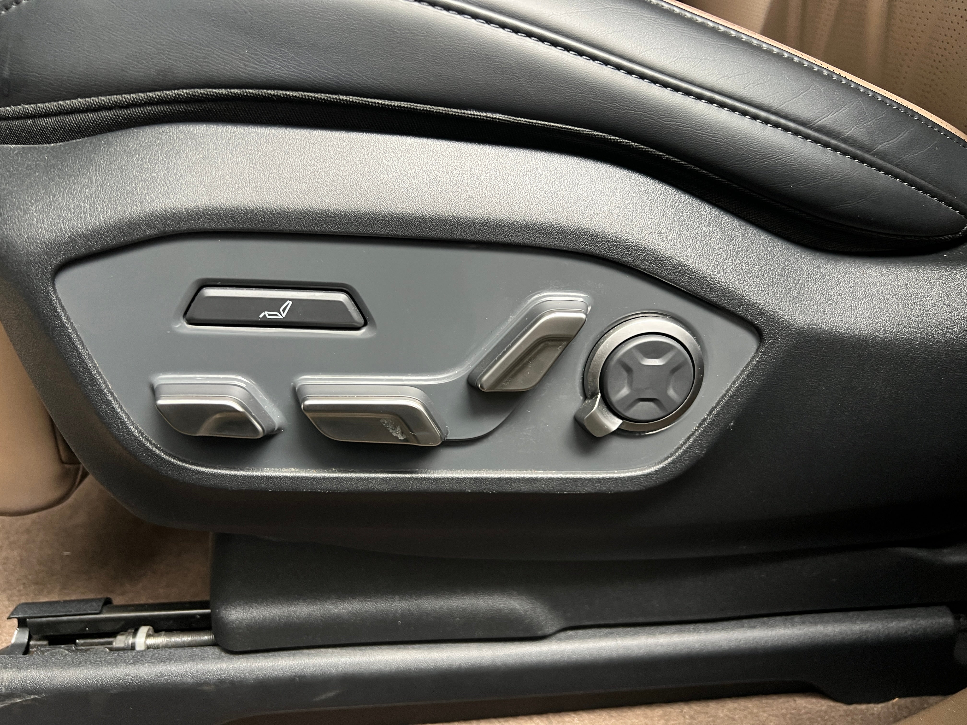 2024 Kia EV9 GT-Line - Photo 17