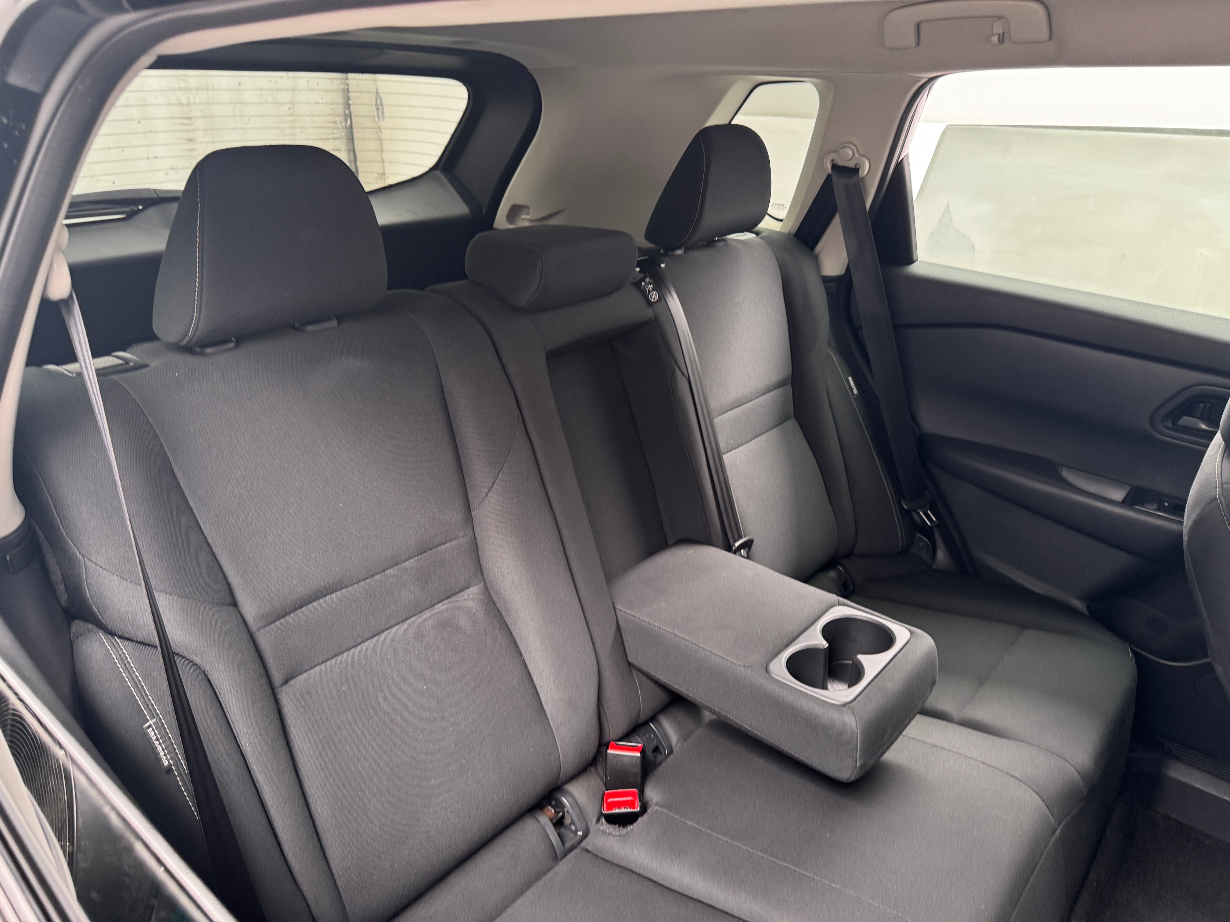 2024 Nissan Rogue S - Photo 2