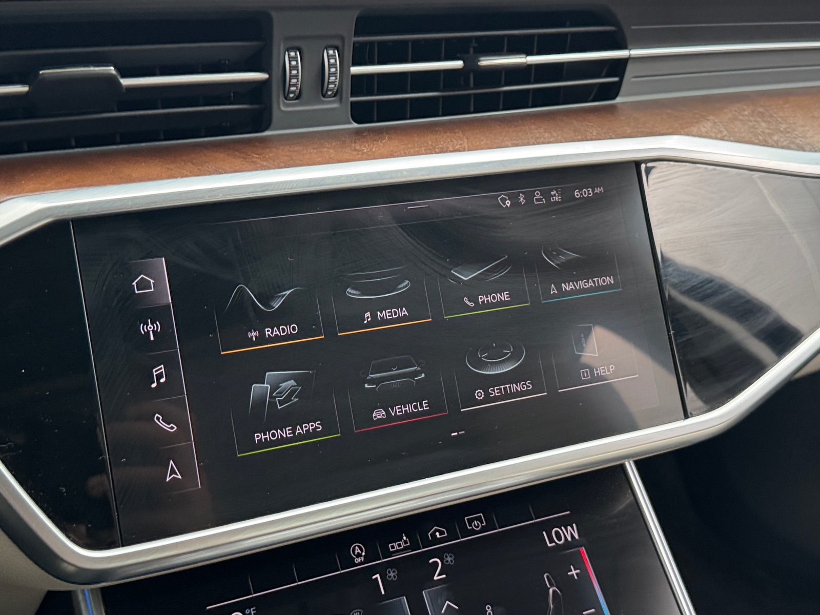 Thumbnail: 2020 Audi A6 - 3